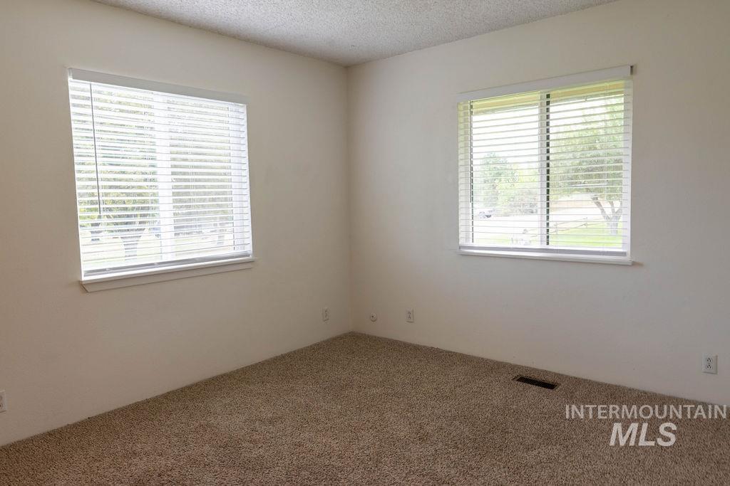 3063 E 3400 N Property Photo 18