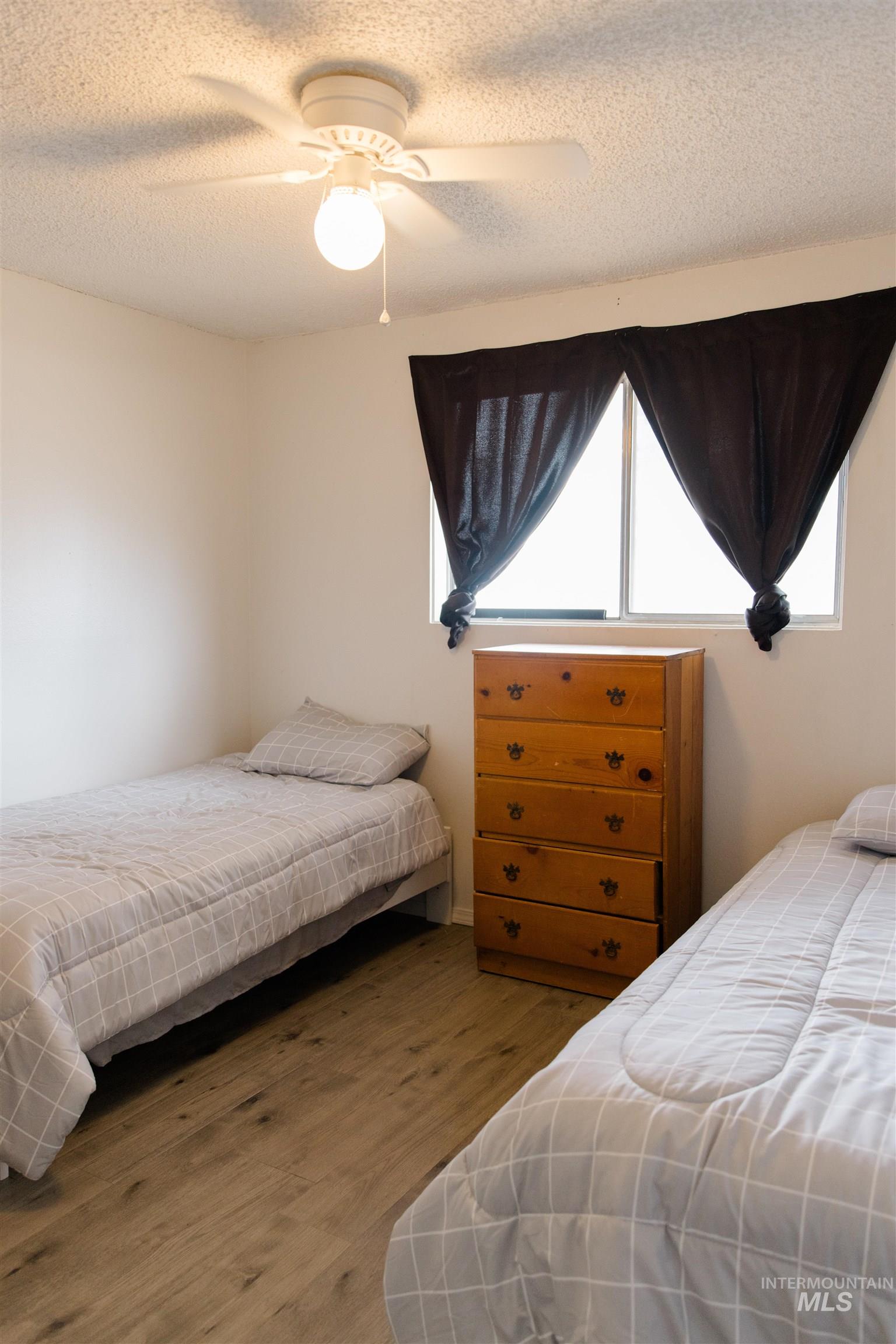 1230 E 17 N Property Photo 22