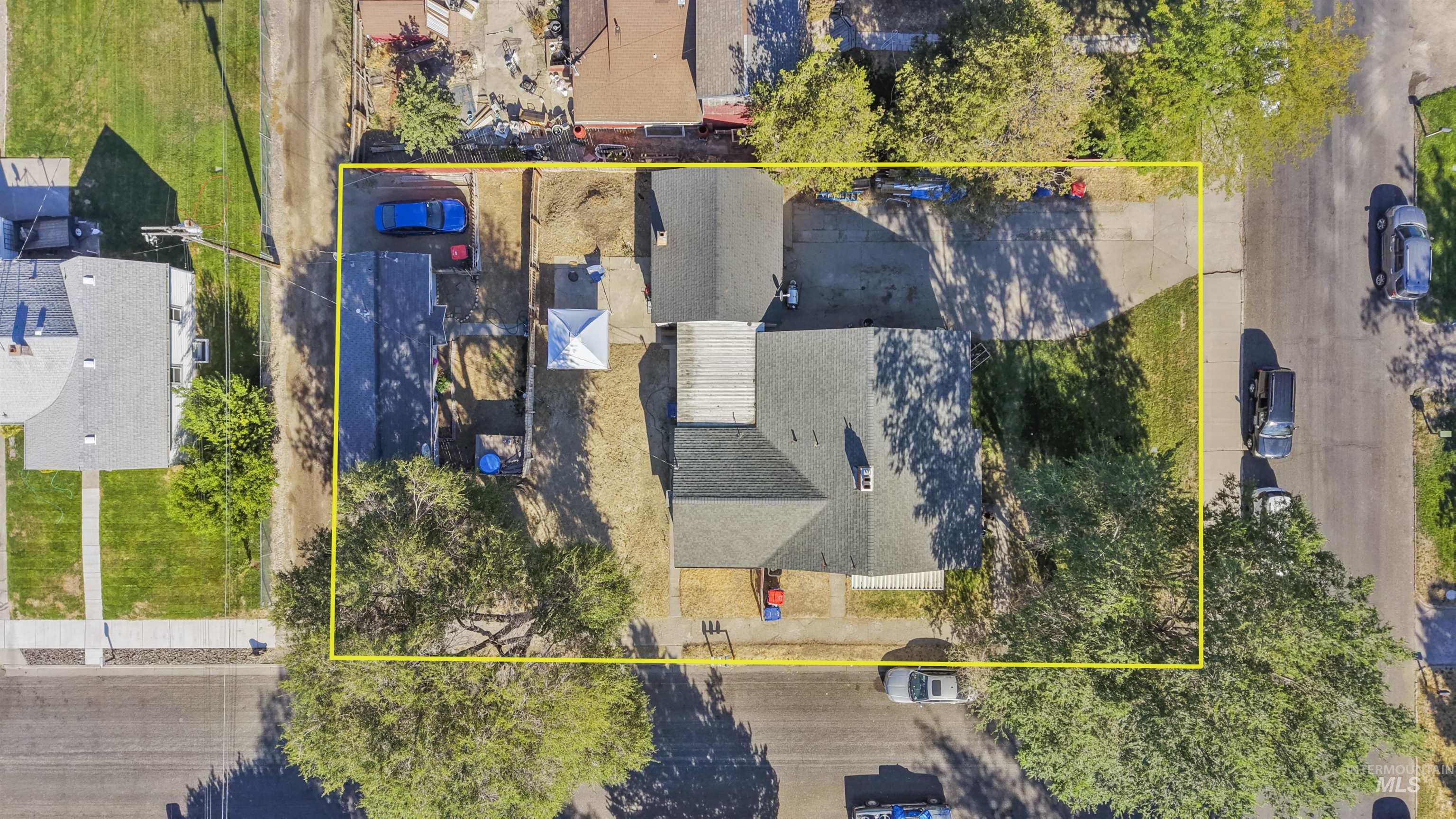 1403 8th Ave E Property Photo 47