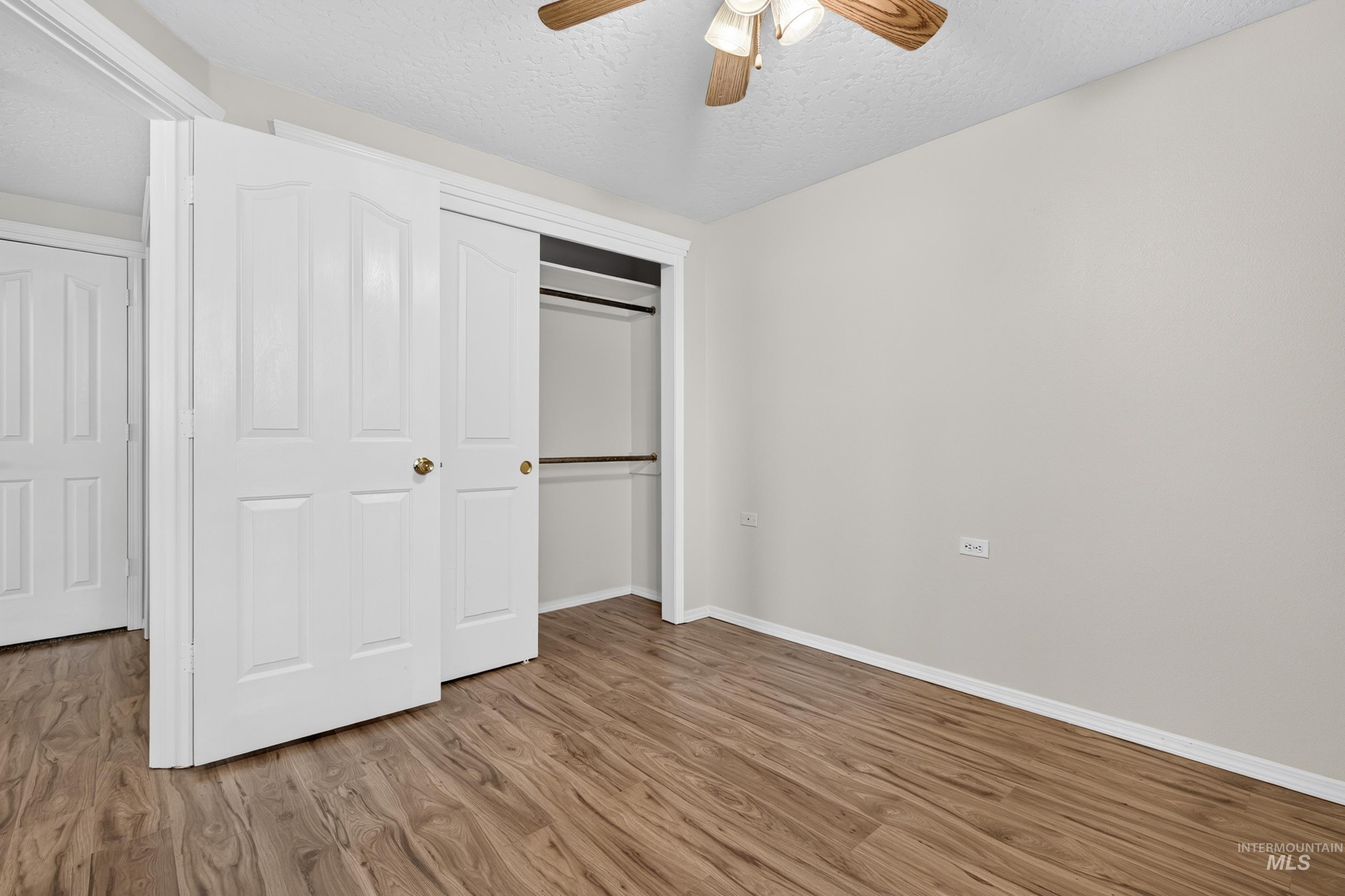 1209 Cattail St Property Photo 16