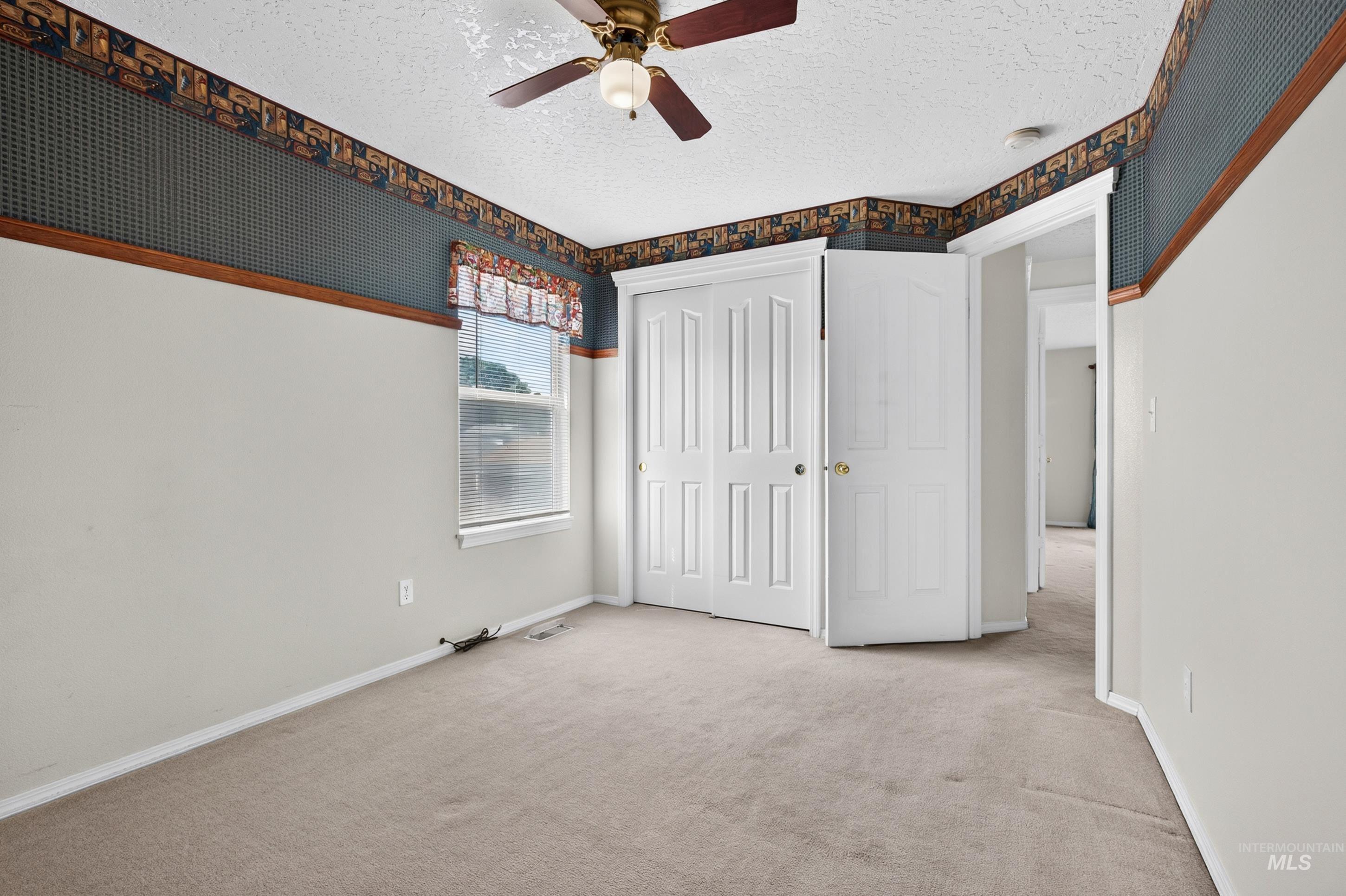 1209 Cattail St Property Photo 20