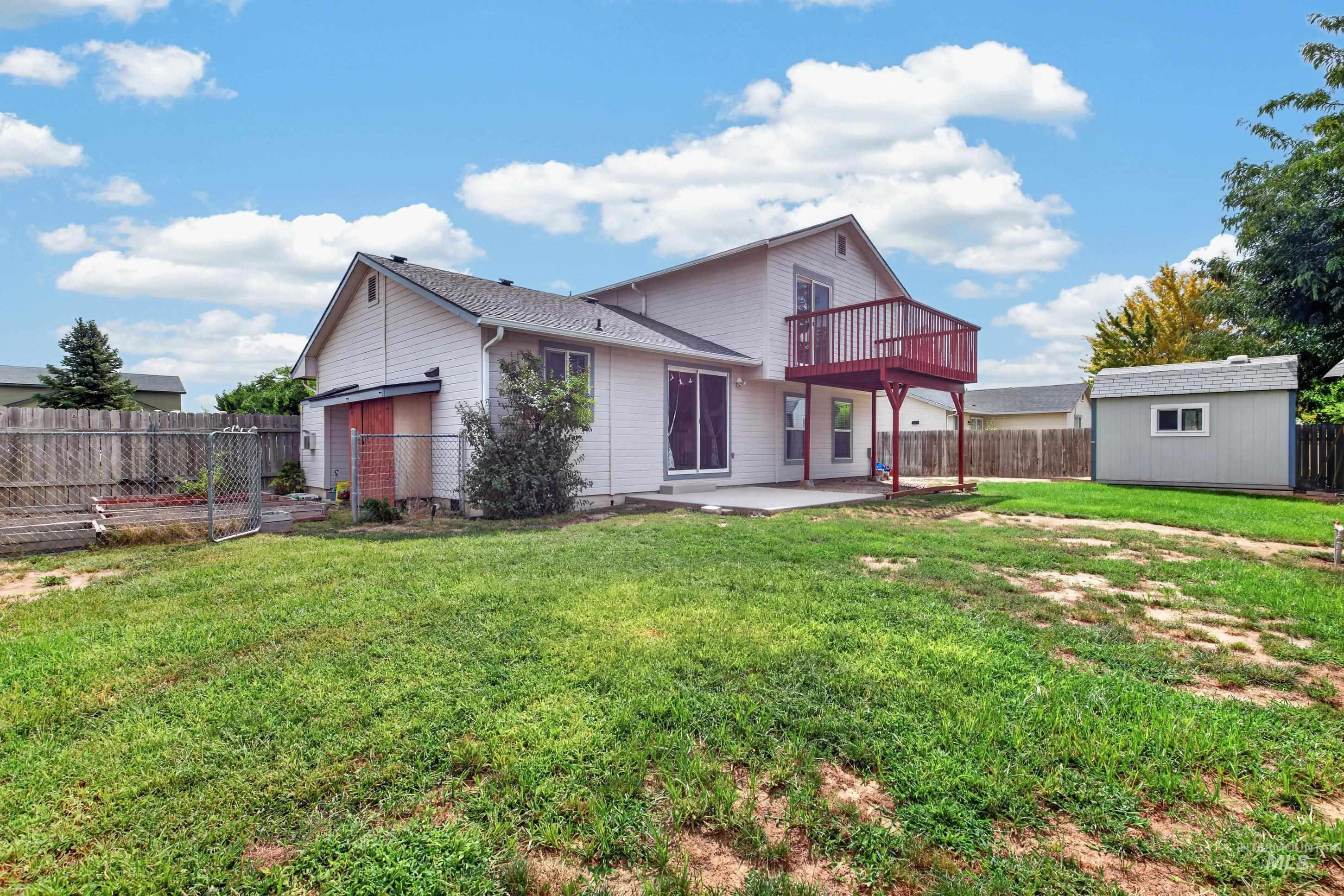 1209 Cattail St Property Photo 27