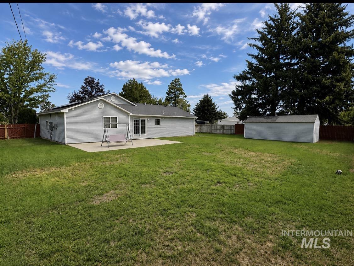 2917 Janis Way Property Photo 13
