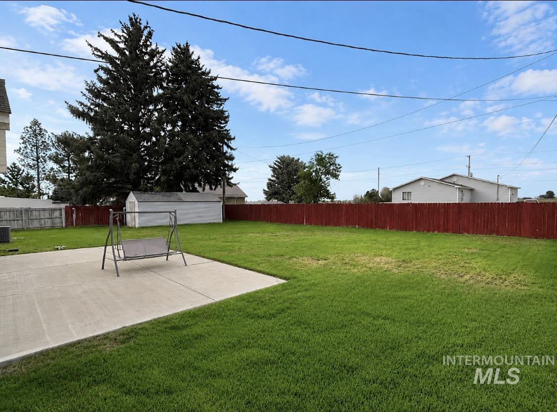 2917 Janis Way Property Photo 14