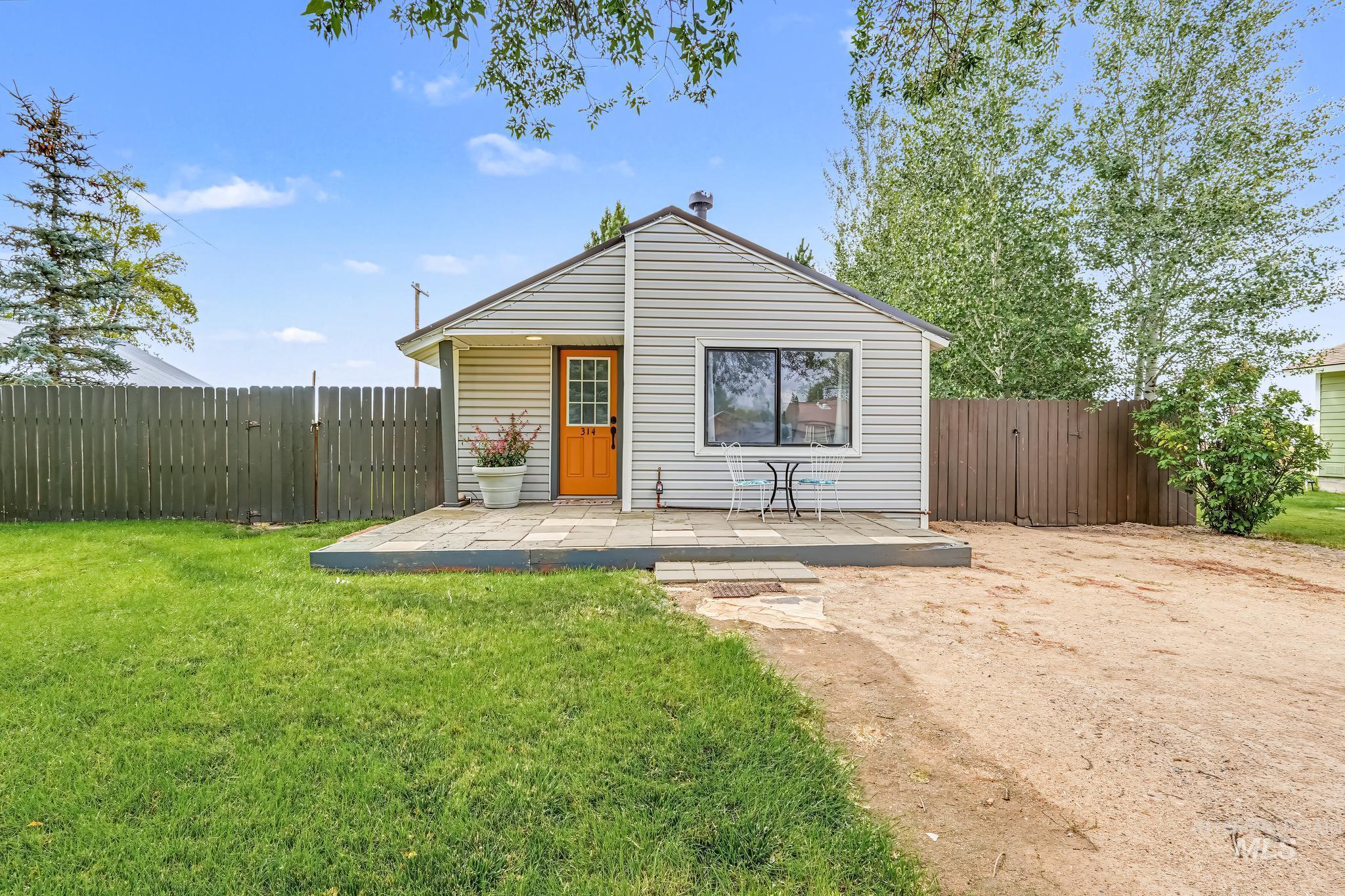 314 W Willow