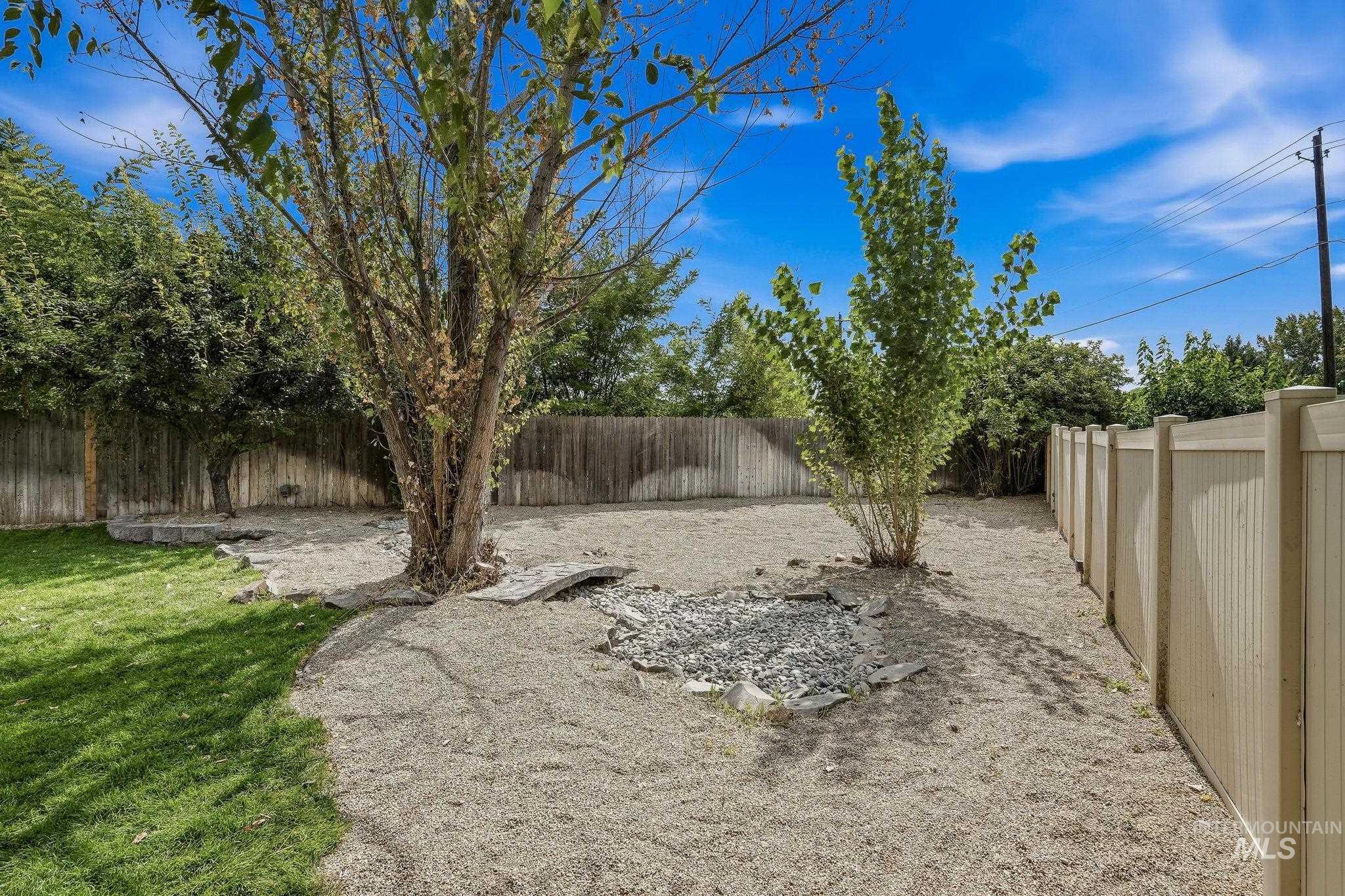 865 E Rose Island Dr Property Photo 47