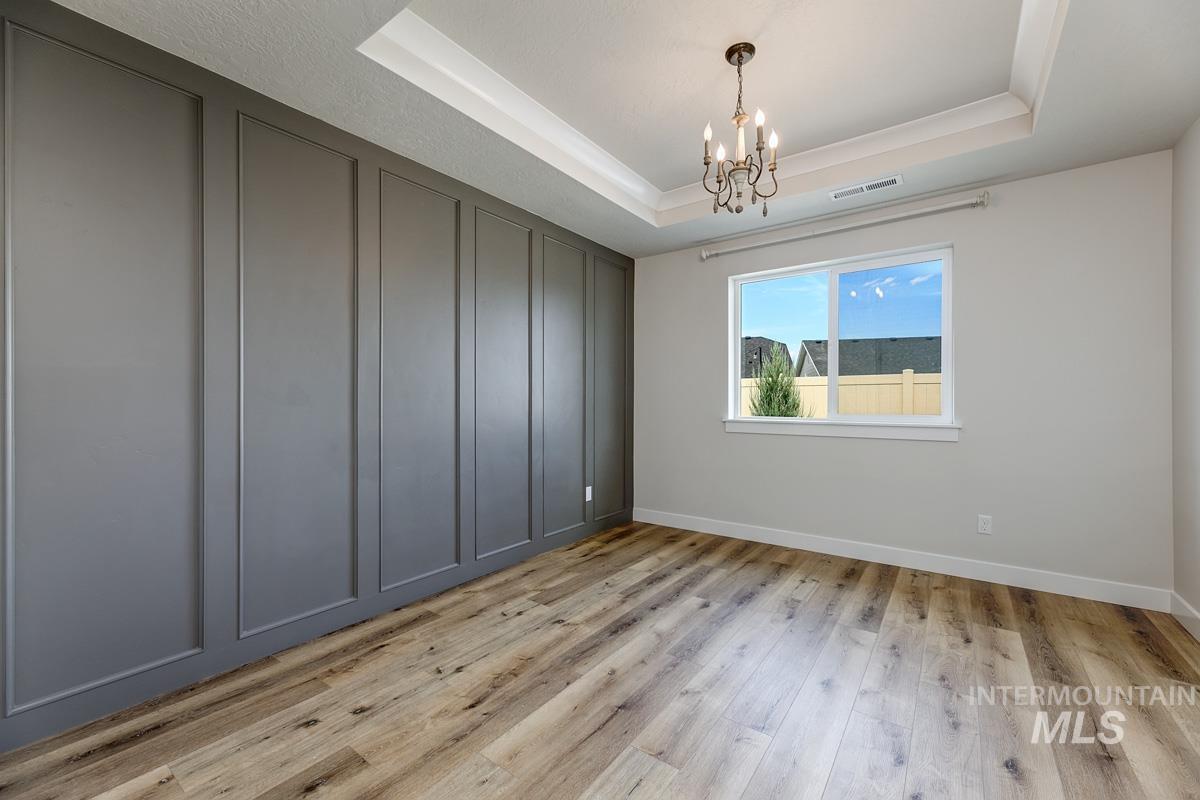122 W Hyndman Drive Property Photo 18