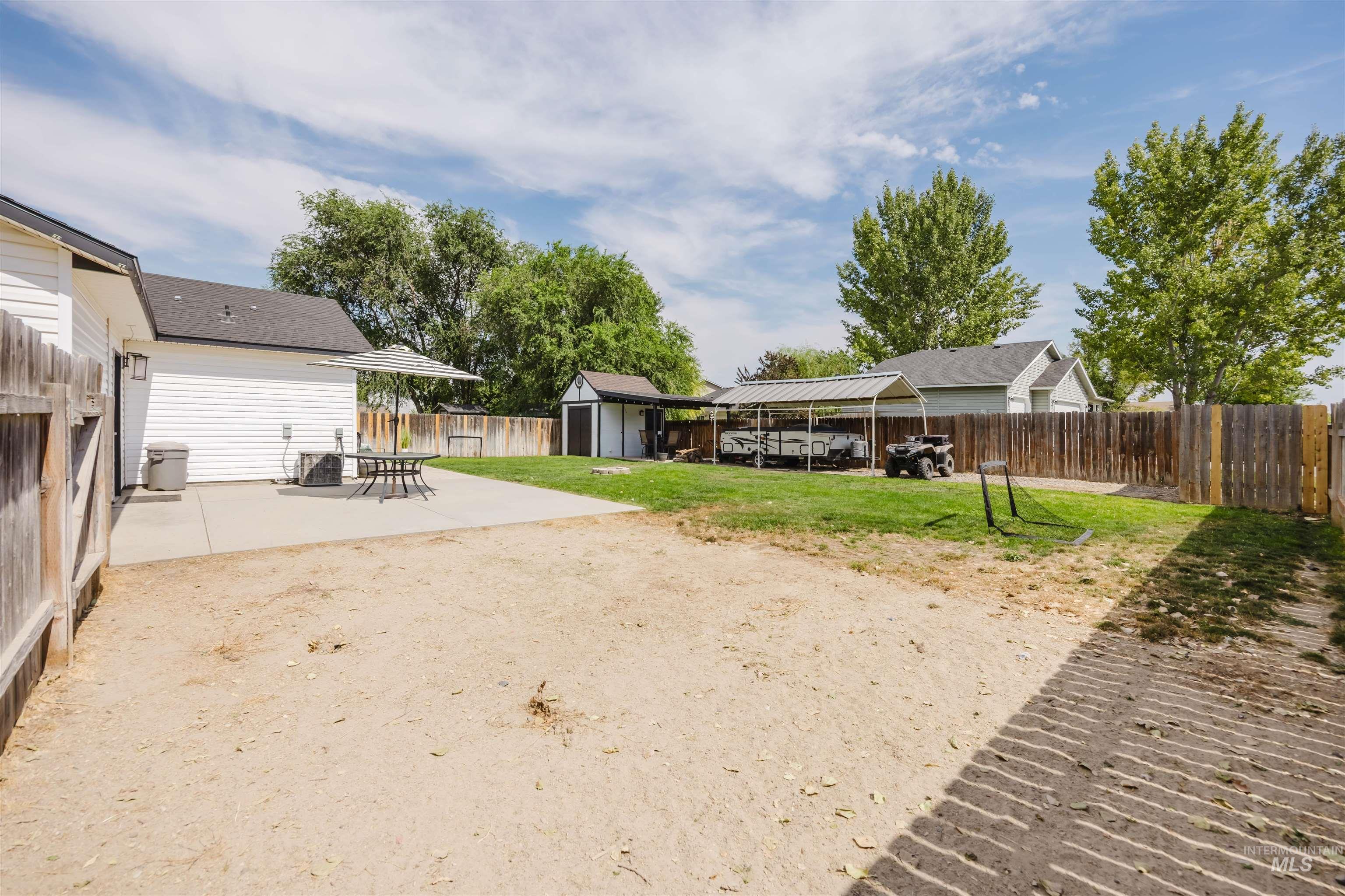 5115 Oxbow Avenue Property Photo 12