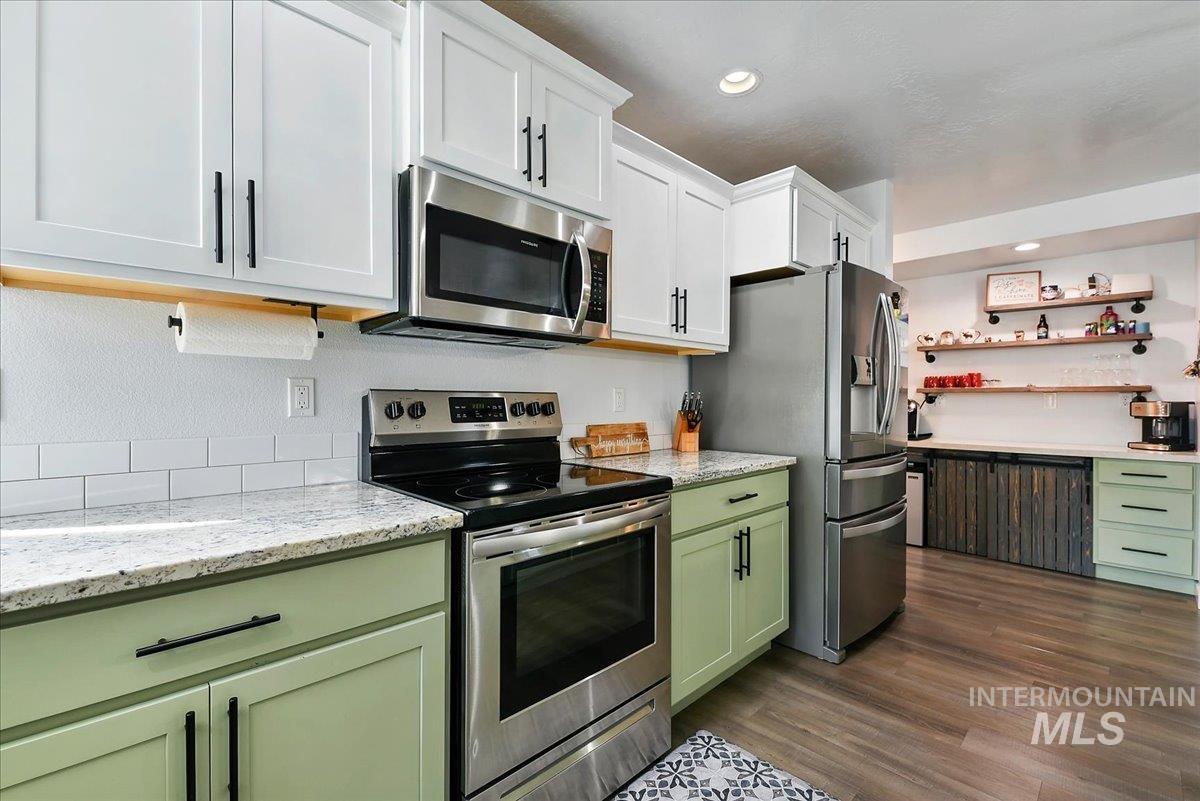 6714 E Harrington Dr Property Photo 9