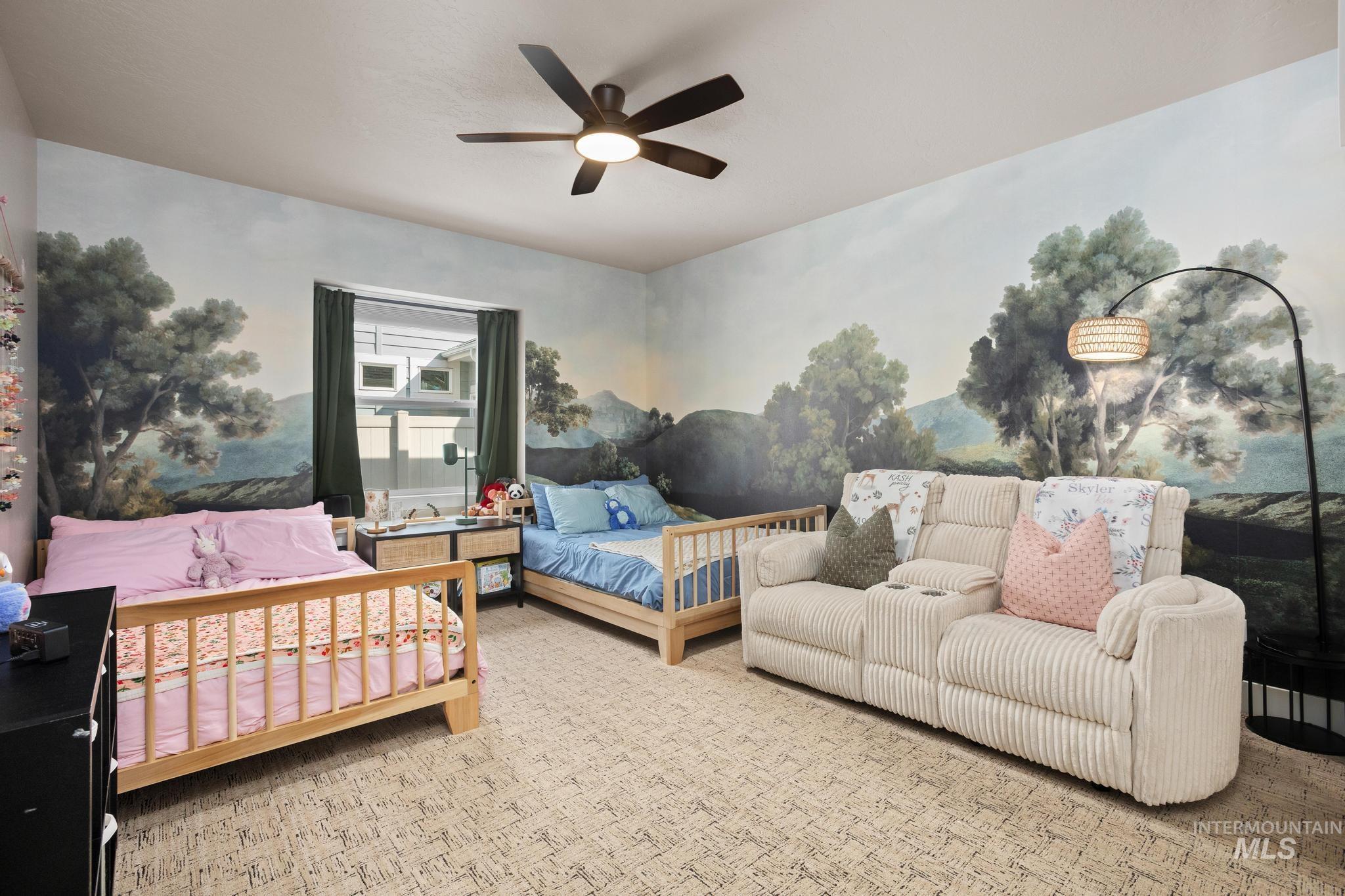 3117 S Saxony Avenue Property Photo 15