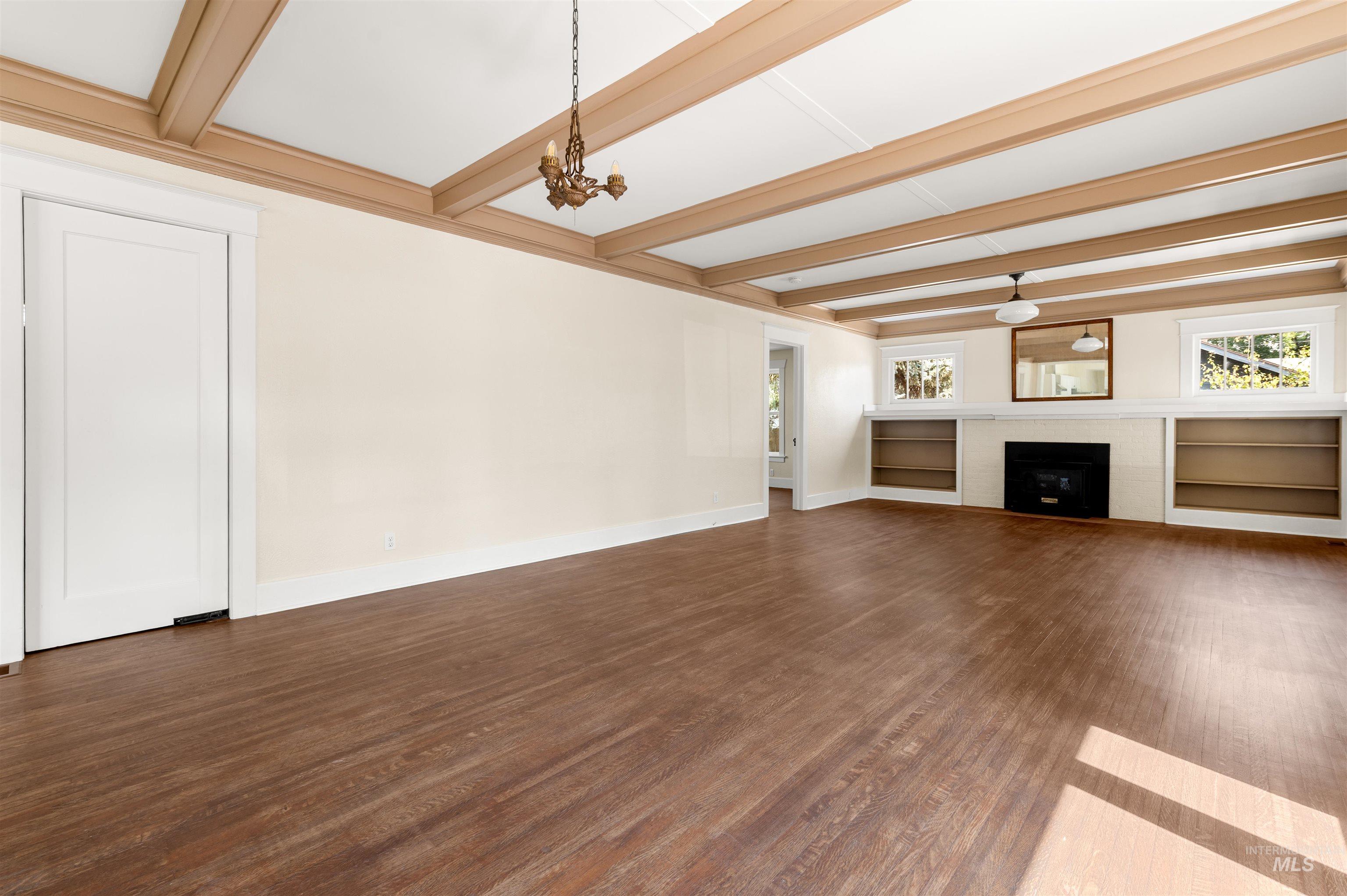 416 12th Street Property Photo 4
