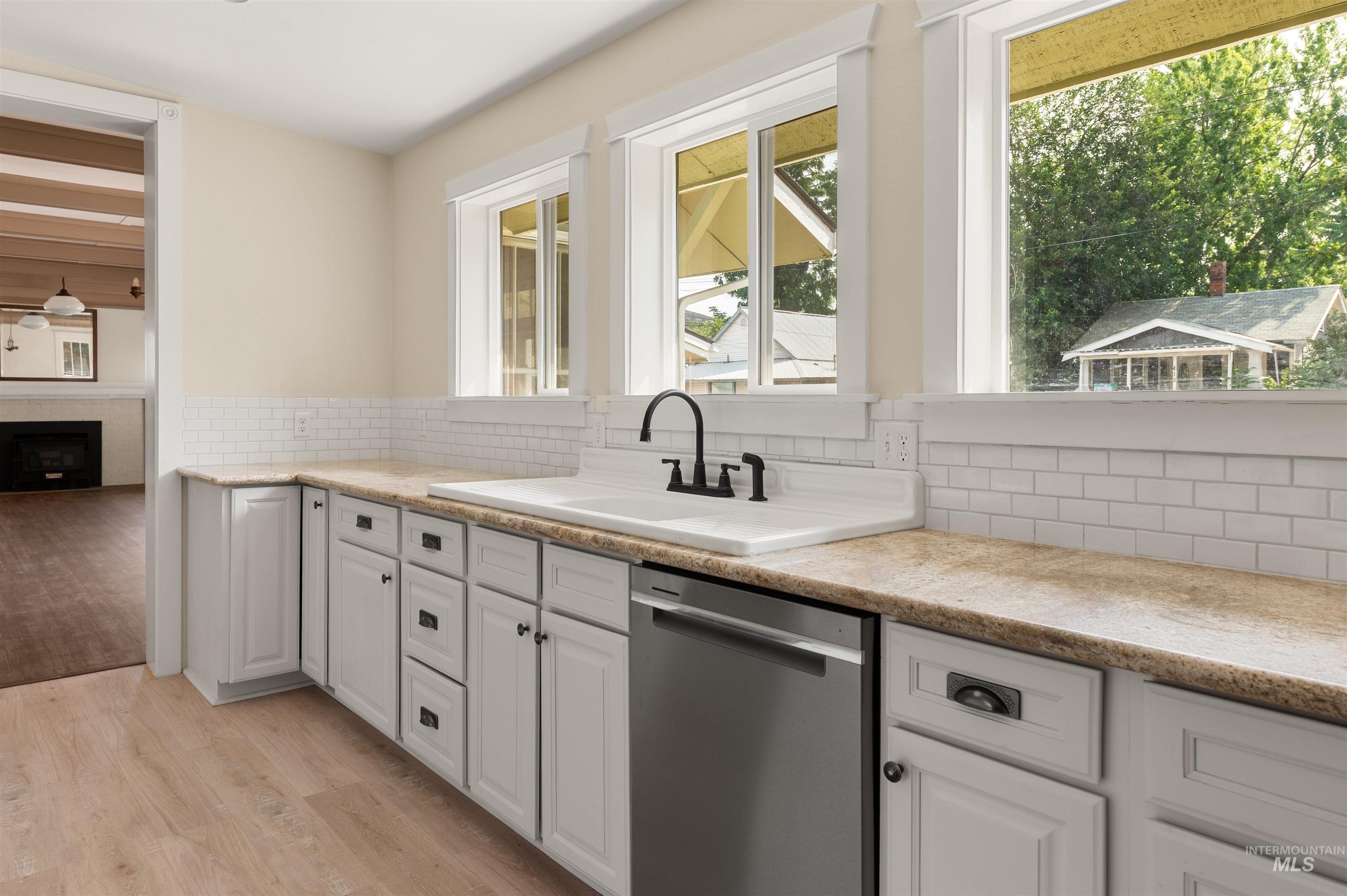 416 12th Street Property Photo 12