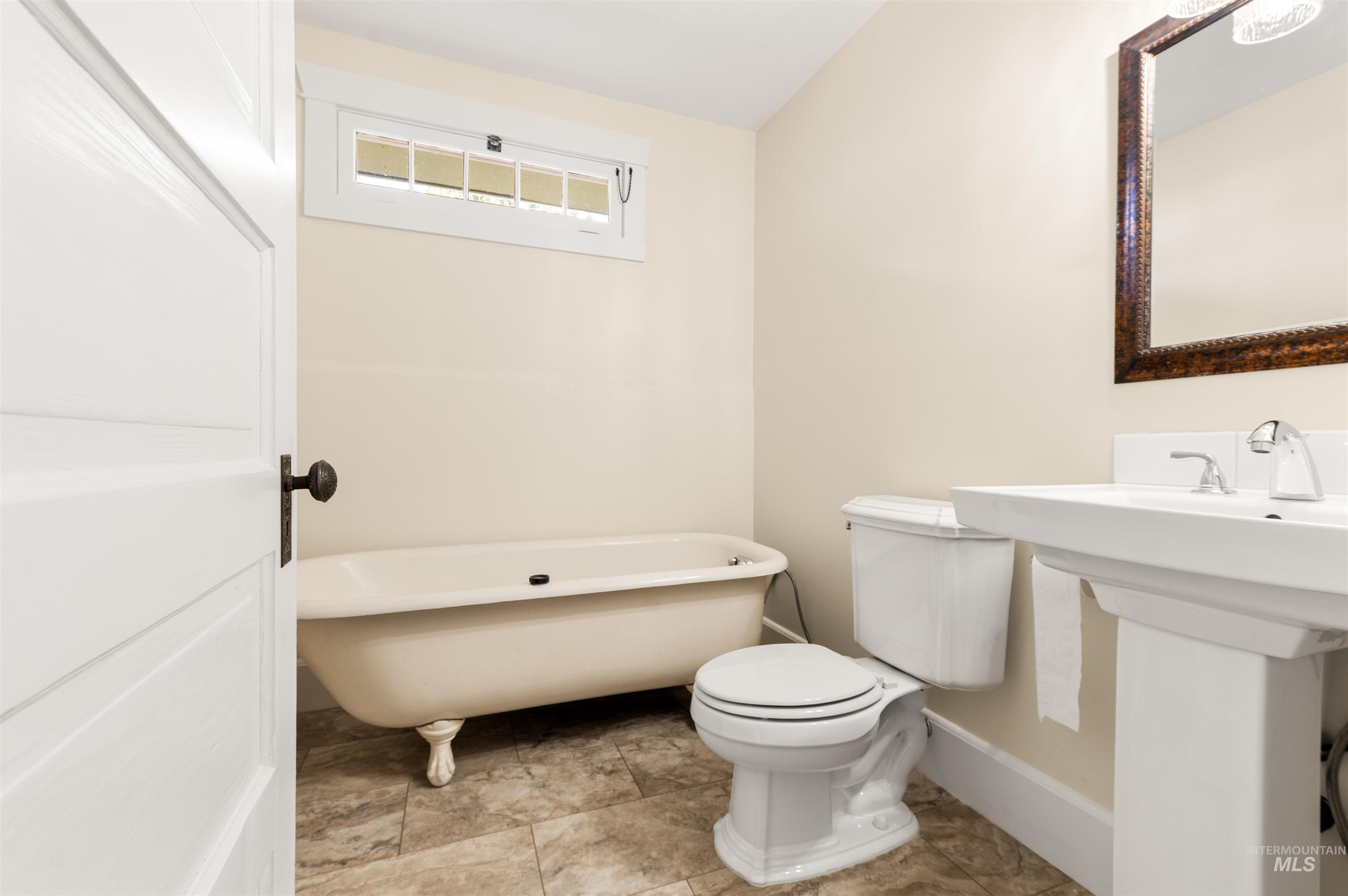 416 12th Street Property Photo 17