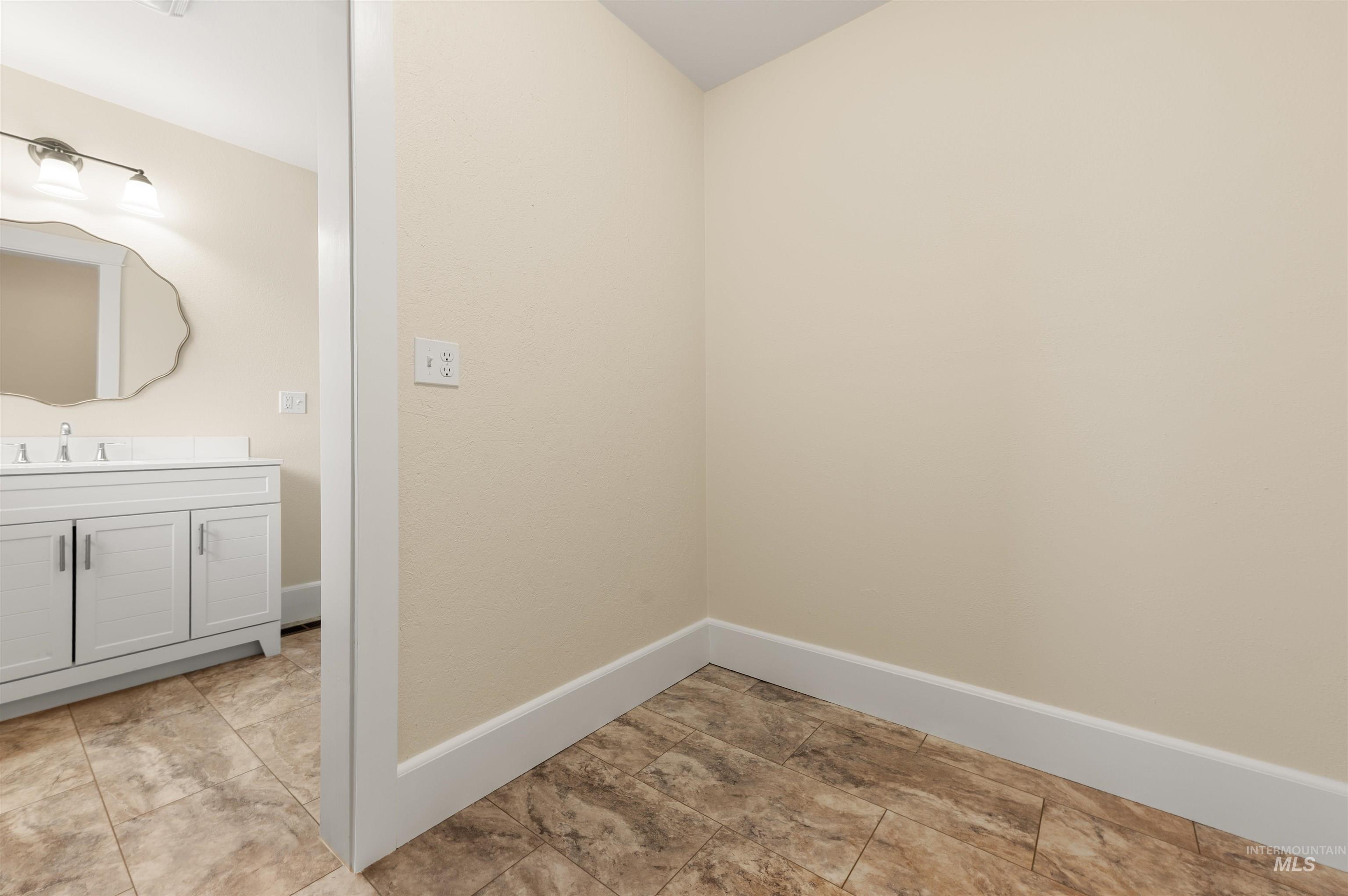 416 12th Street Property Photo 21