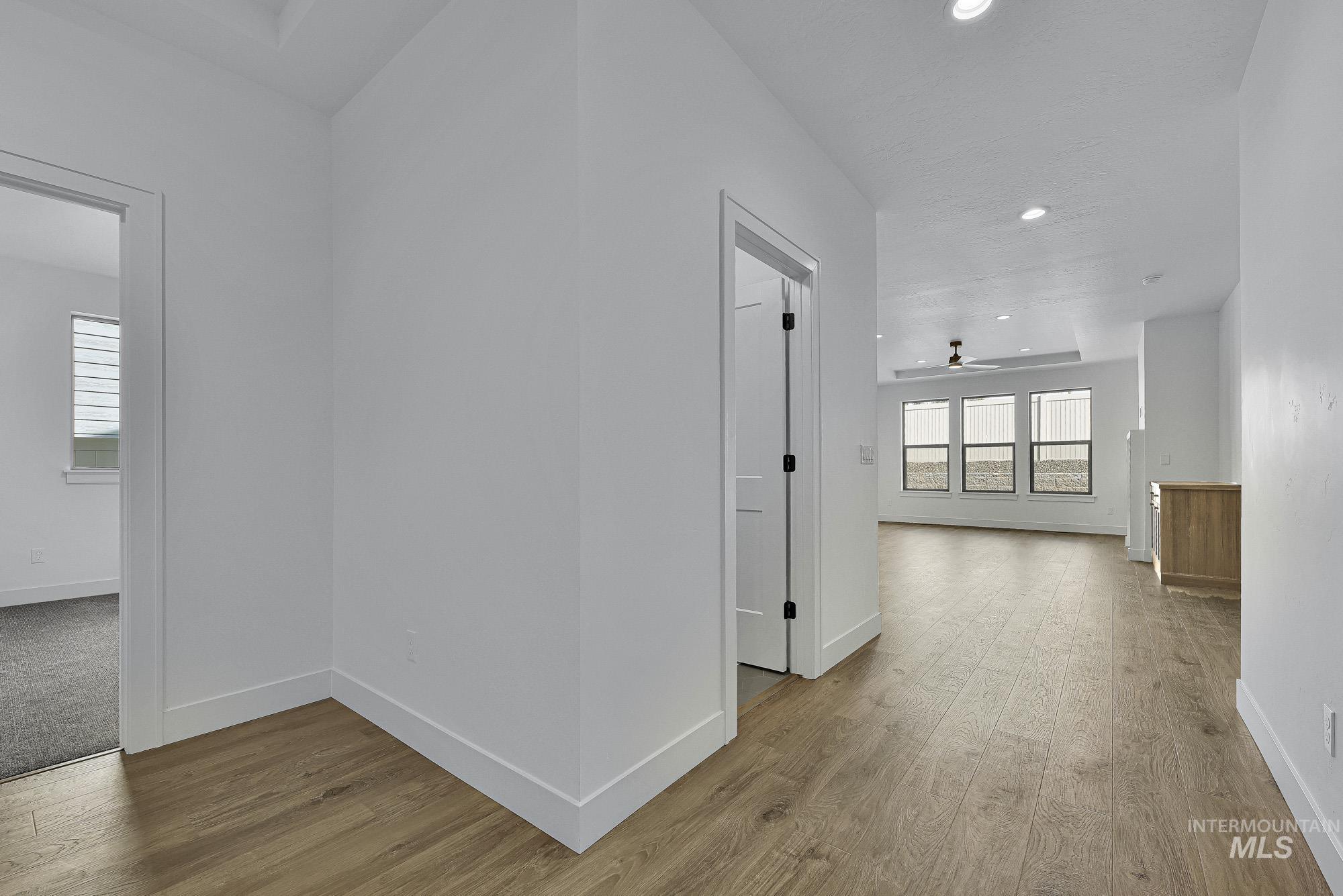 1770 N Green Pine Ln Property Photo 5