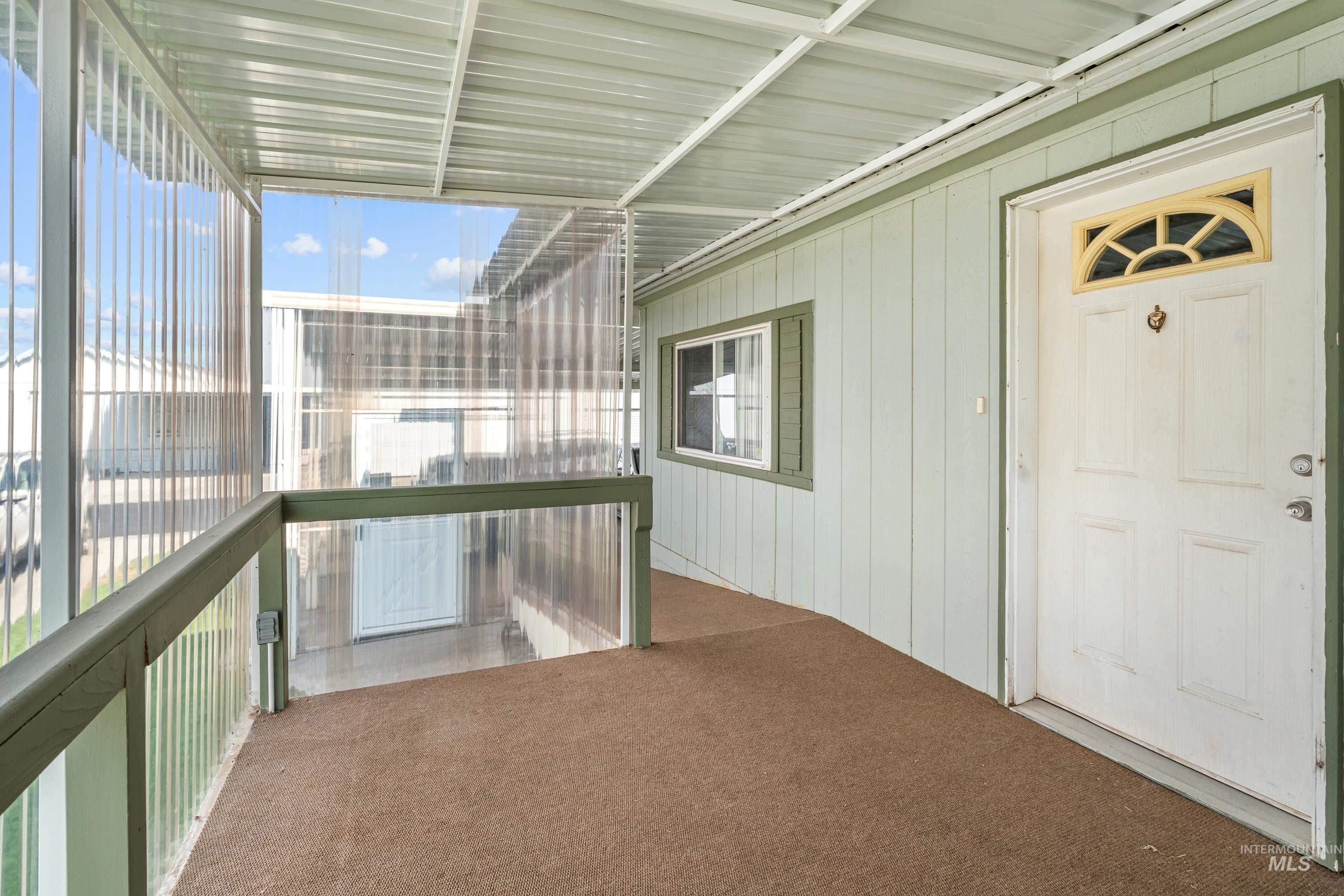 2115 6th Ave Property Photo 27