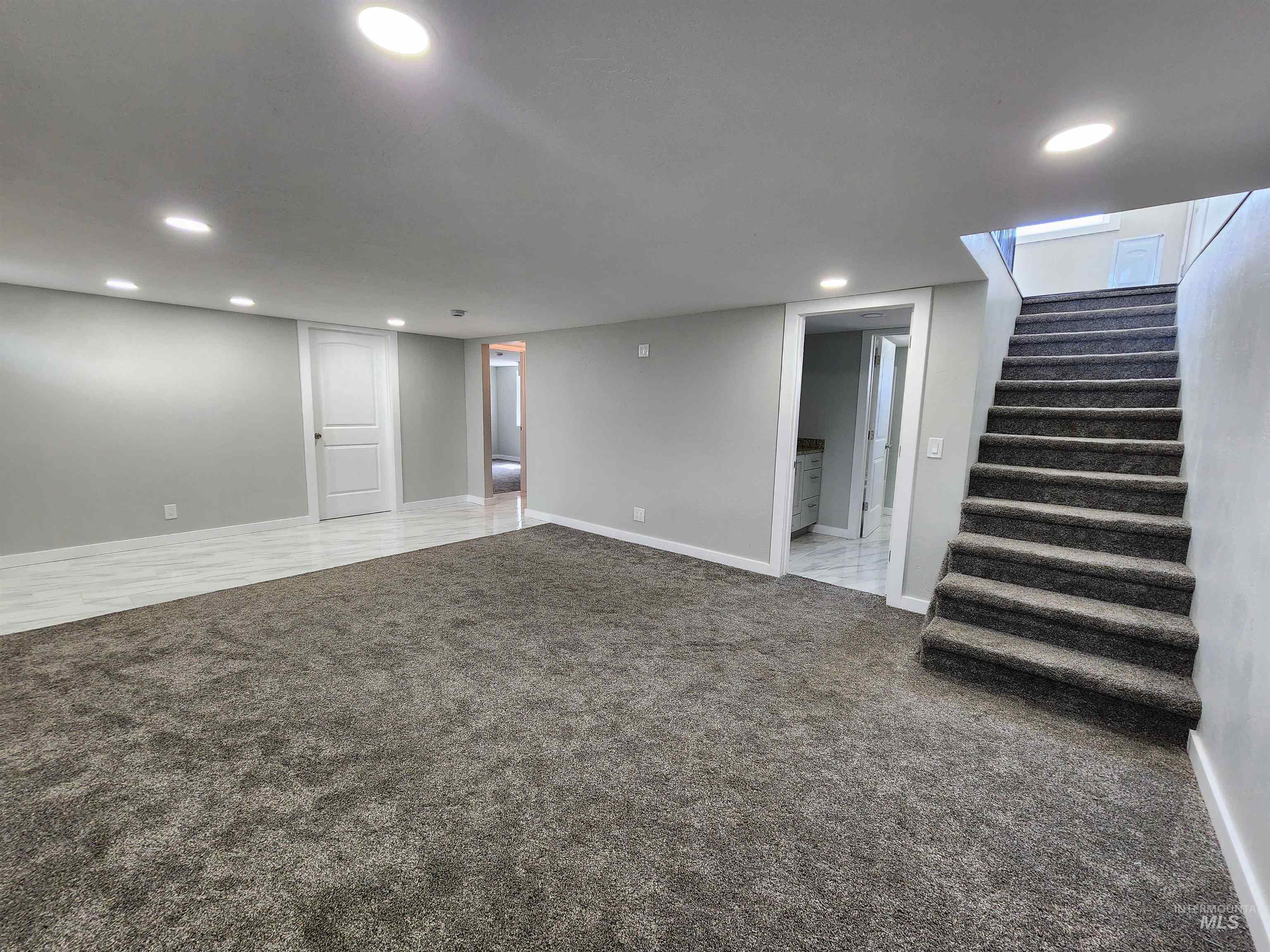 905 15th Drive Property Photo 14