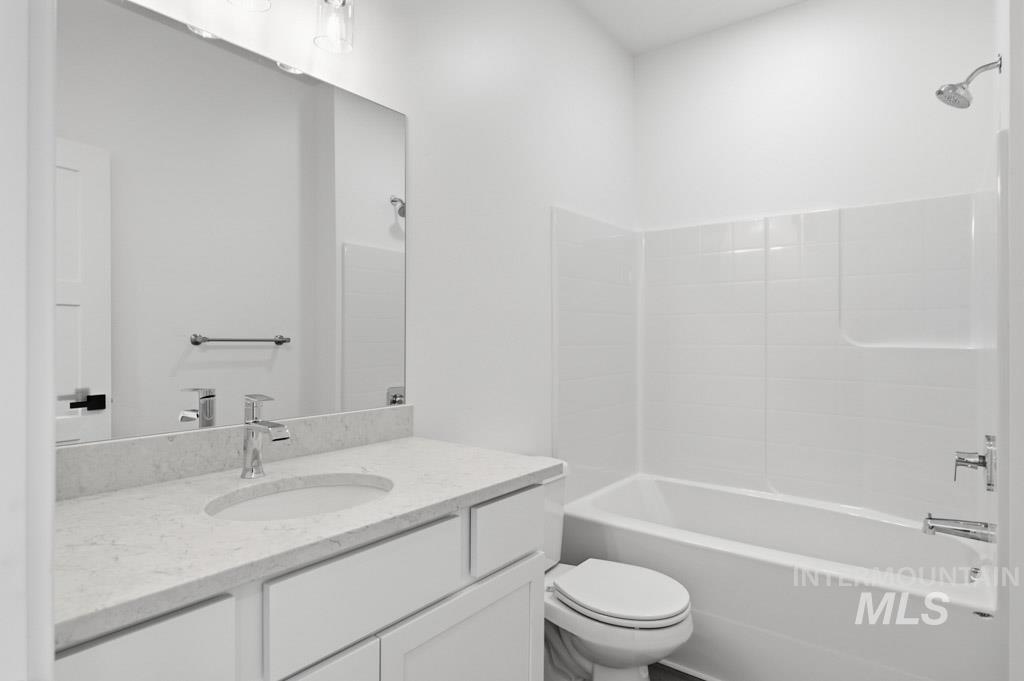 1280 Edington Ave Property Photo 14