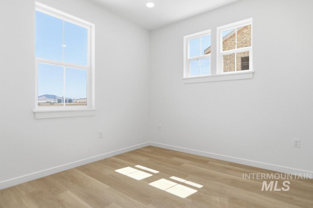 1280 Edington Ave Property Photo 17
