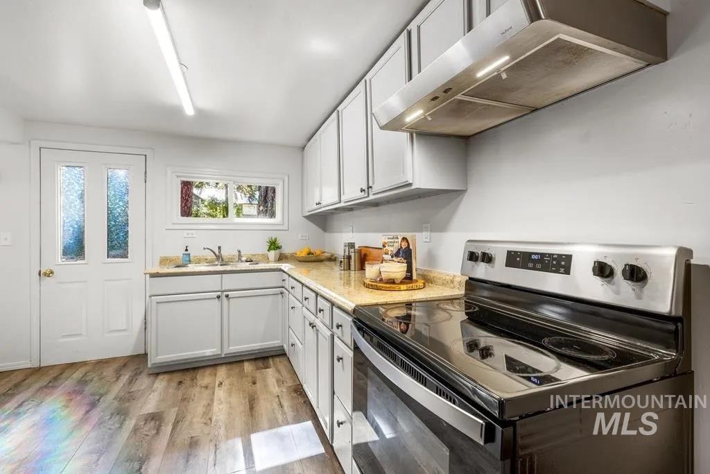 1405 Louisa Avenue Property Photo 8