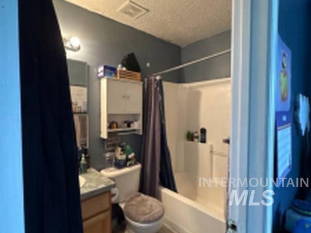 3816 Bennington St Property Photo 12