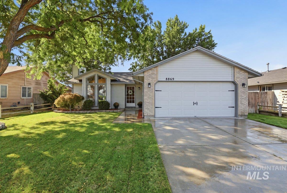 8869 W Lancelot St. Property Photo 3