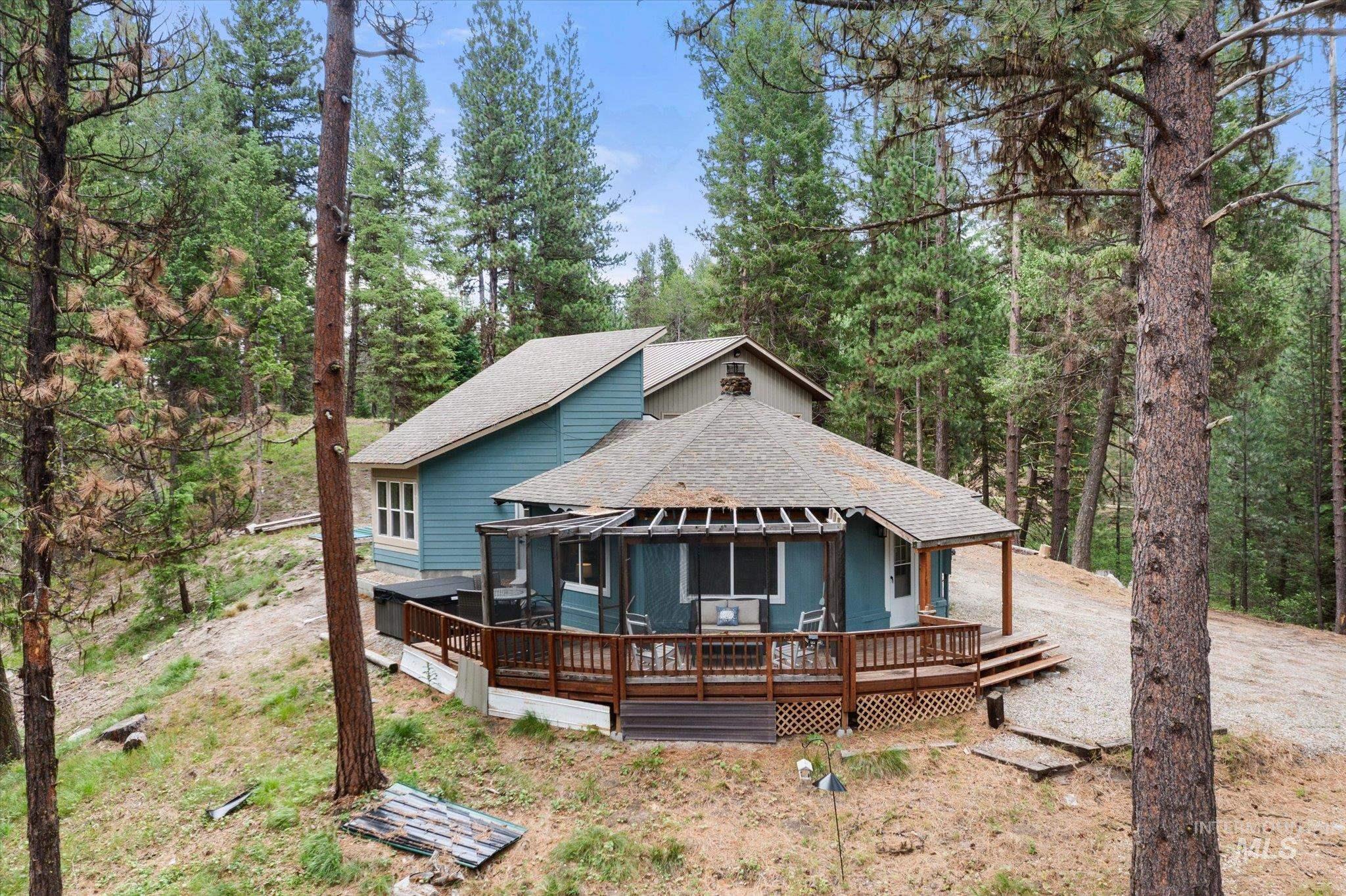 9785 Edna Pl Property Photo 39