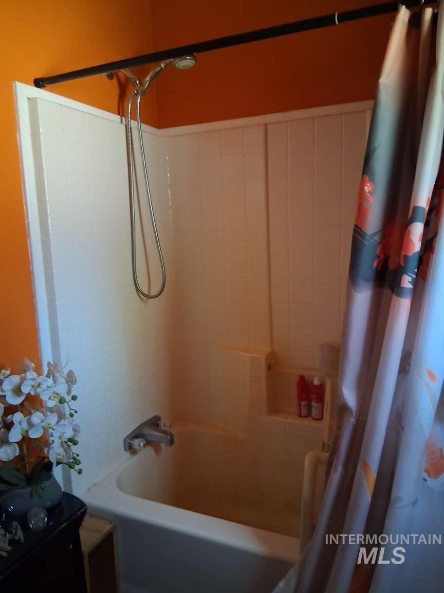 19 Wildrose Ln Property Photo 29