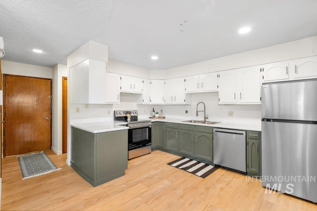 122 N Washington Property Photo 3