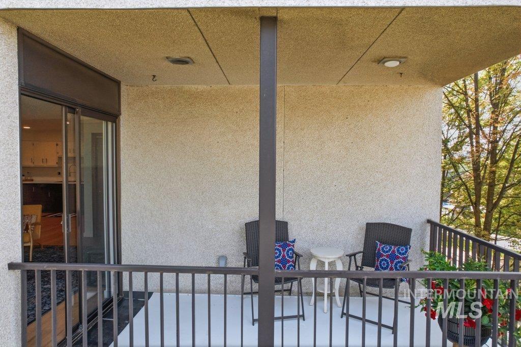 122 N Washington Property Photo 10