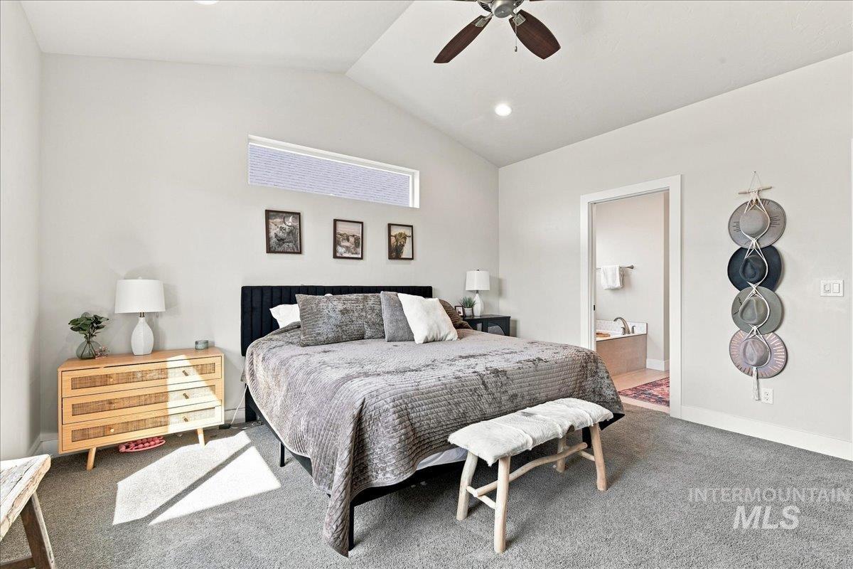1895 E Spire Street Property Photo 14