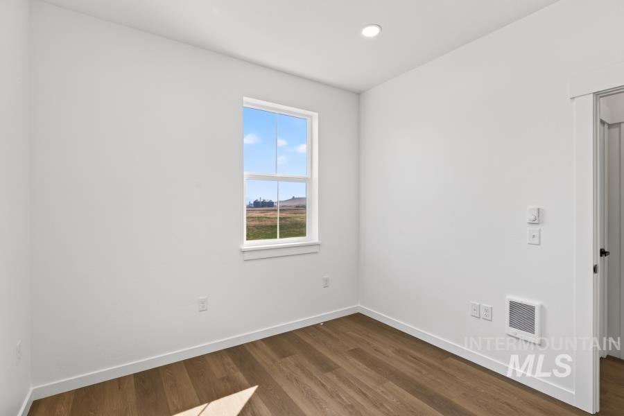 1298 Edington Property Photo 16