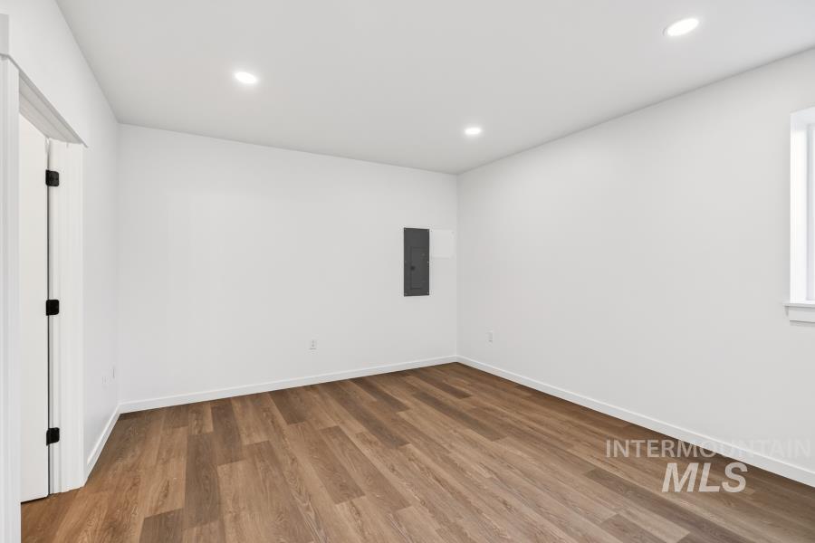 1298 Edington Property Photo 20
