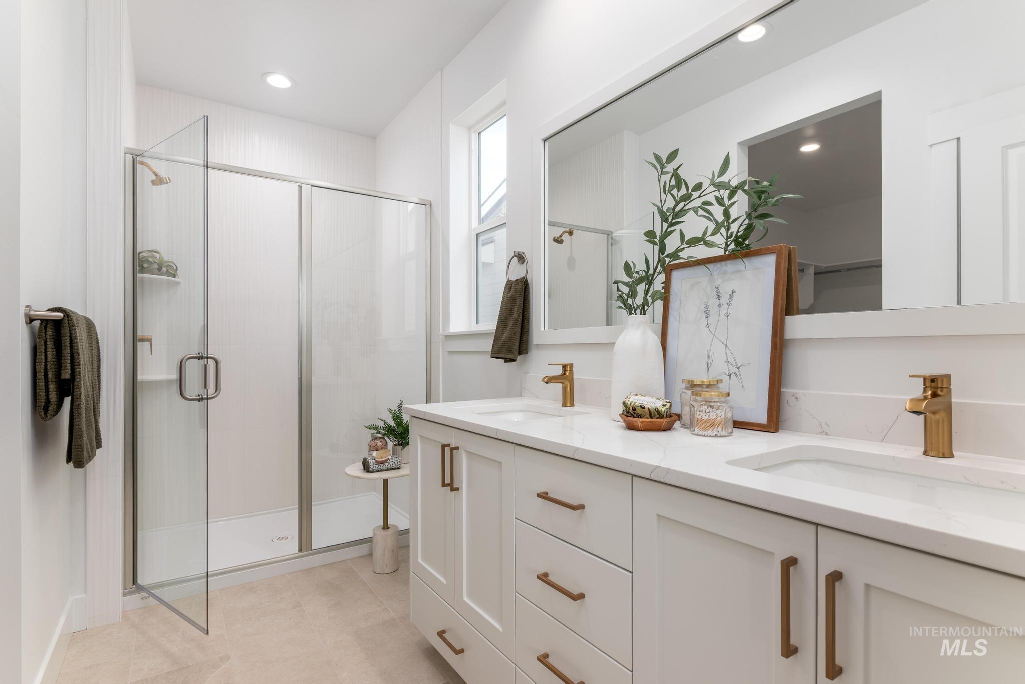 1927 W Arya St Property Photo 12