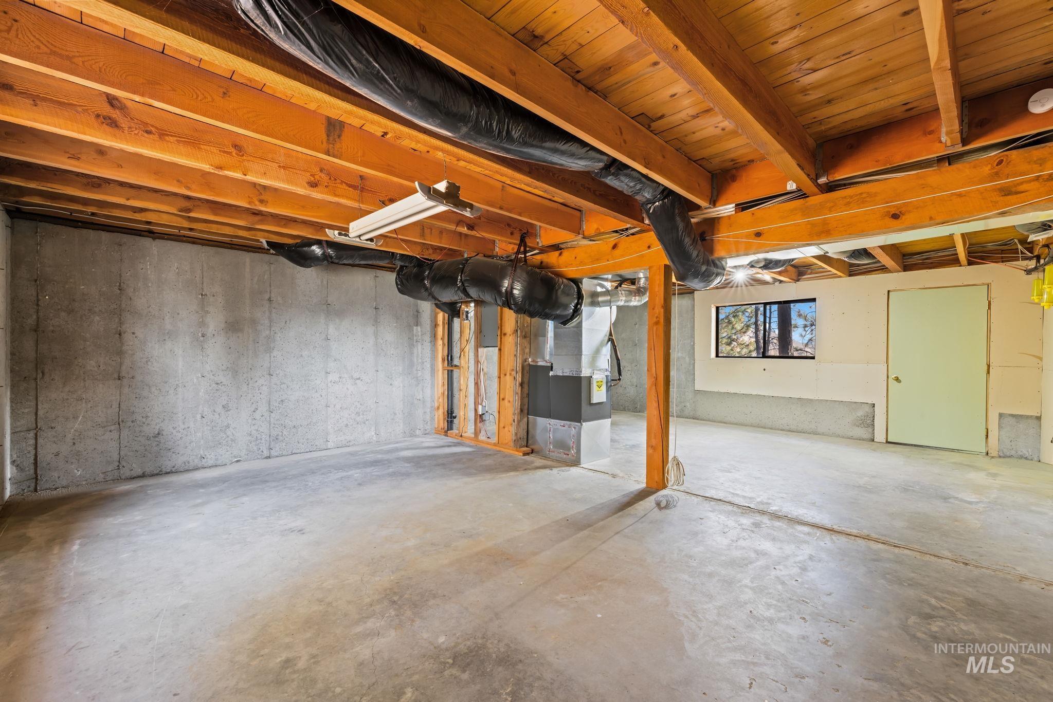 69 Skyview Lane Property Photo 47