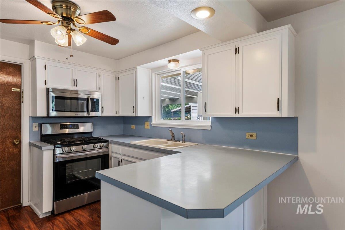 12592 W Freedom Drive Property Photo 10