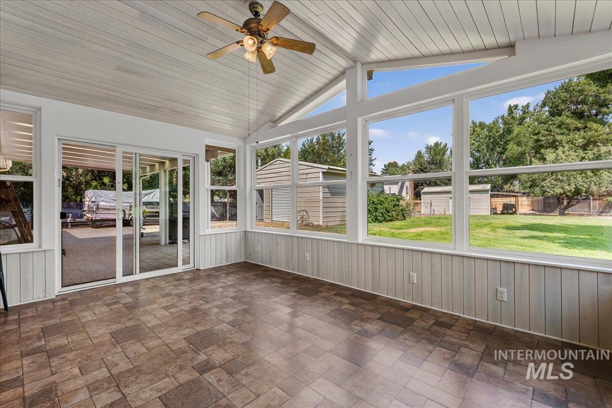 12592 W Freedom Drive Property Photo 15
