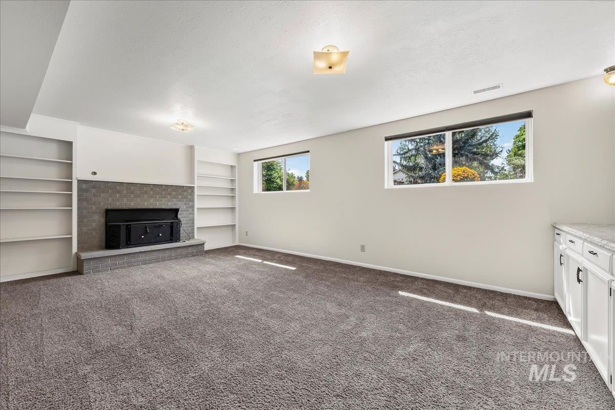 12592 W Freedom Drive Property Photo 19