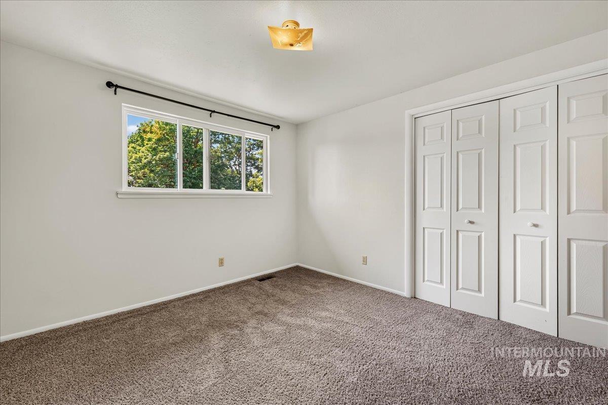 12592 W Freedom Drive Property Photo 25
