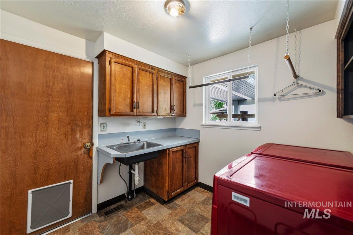 12592 W Freedom Drive Property Photo 26