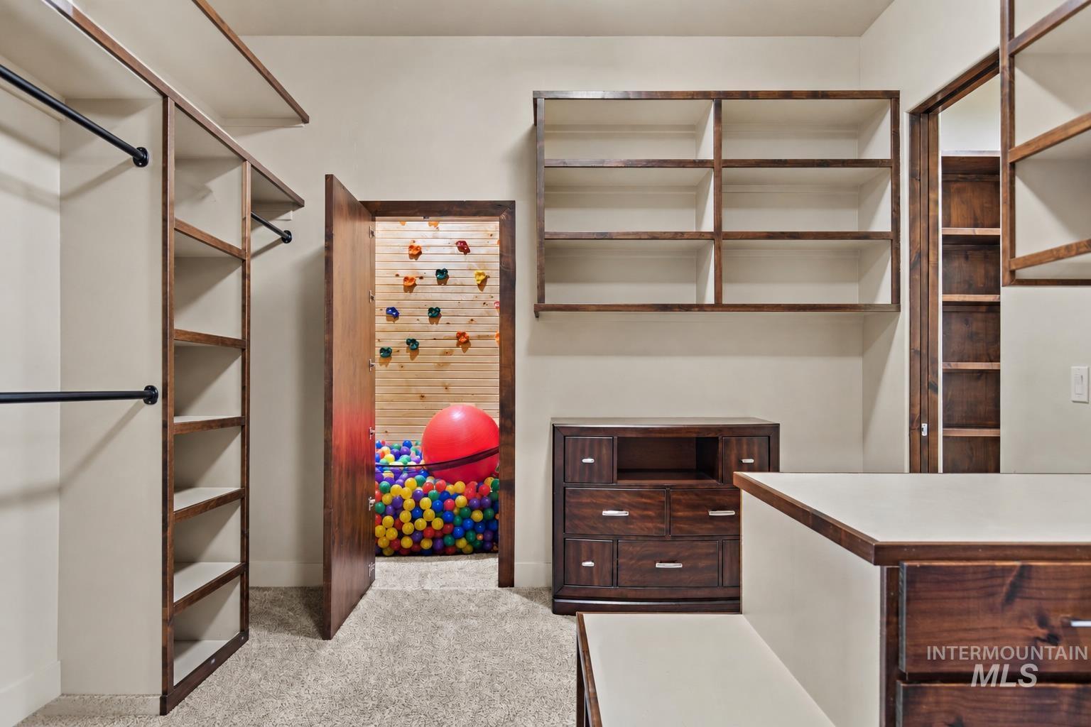 573 S Brentbrook Lane Property Photo 27