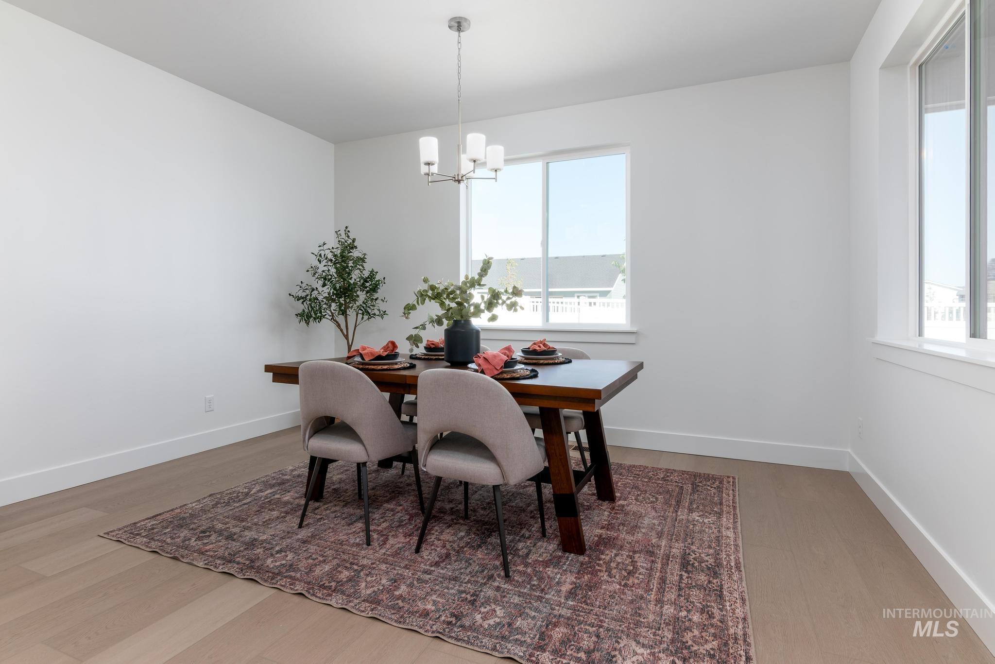1872 W Arya St Property Photo 14