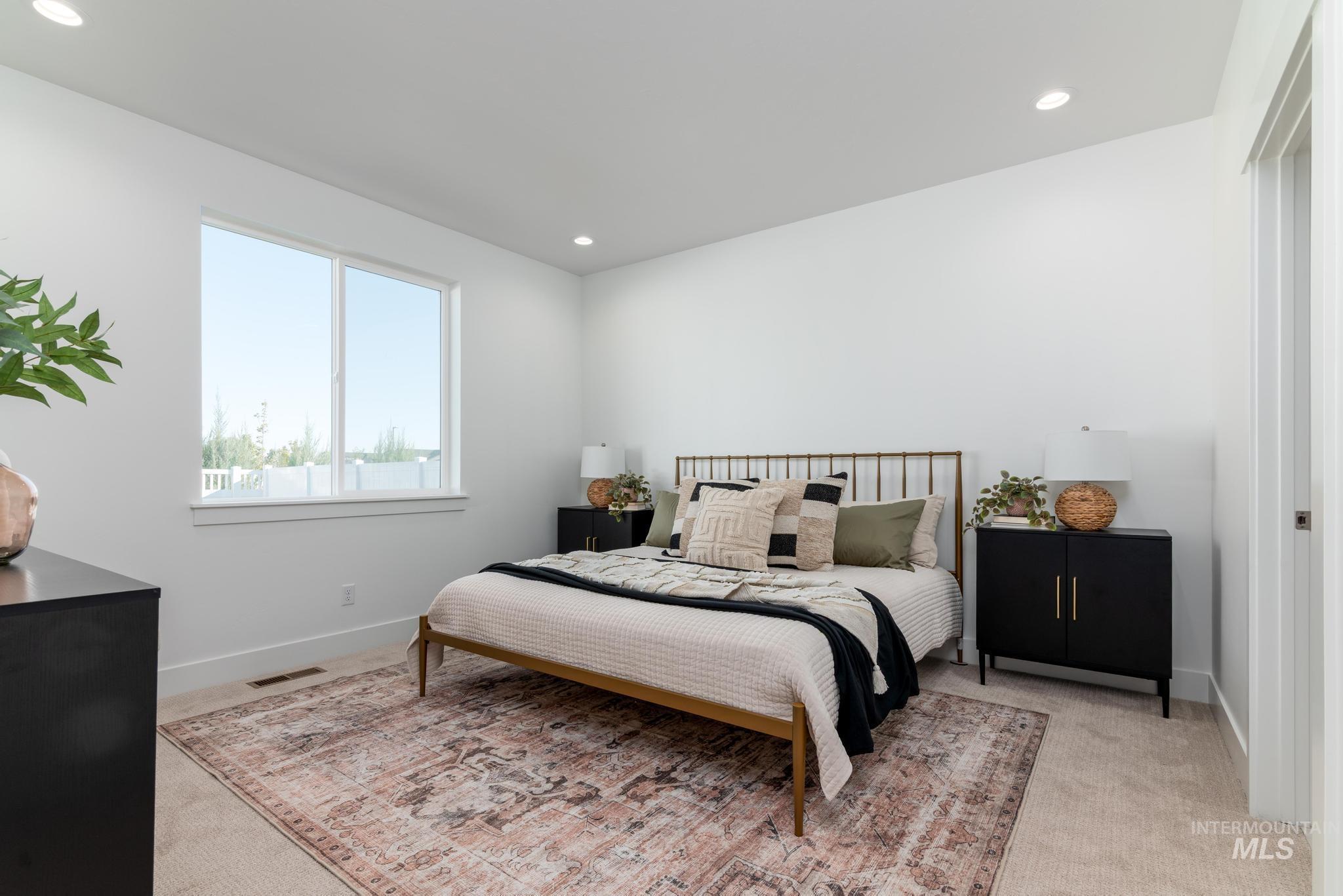 1872 W Arya St Property Photo 15