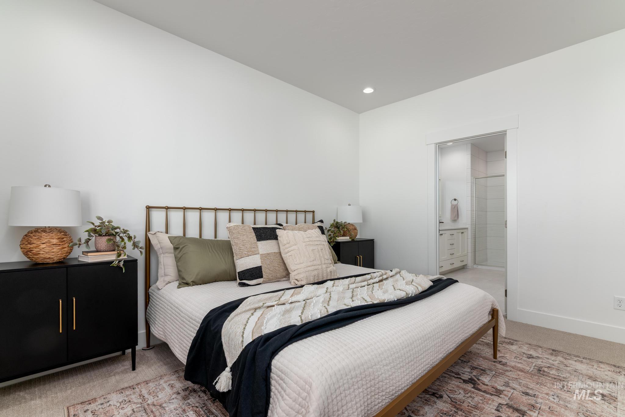 1872 W Arya St Property Photo 16