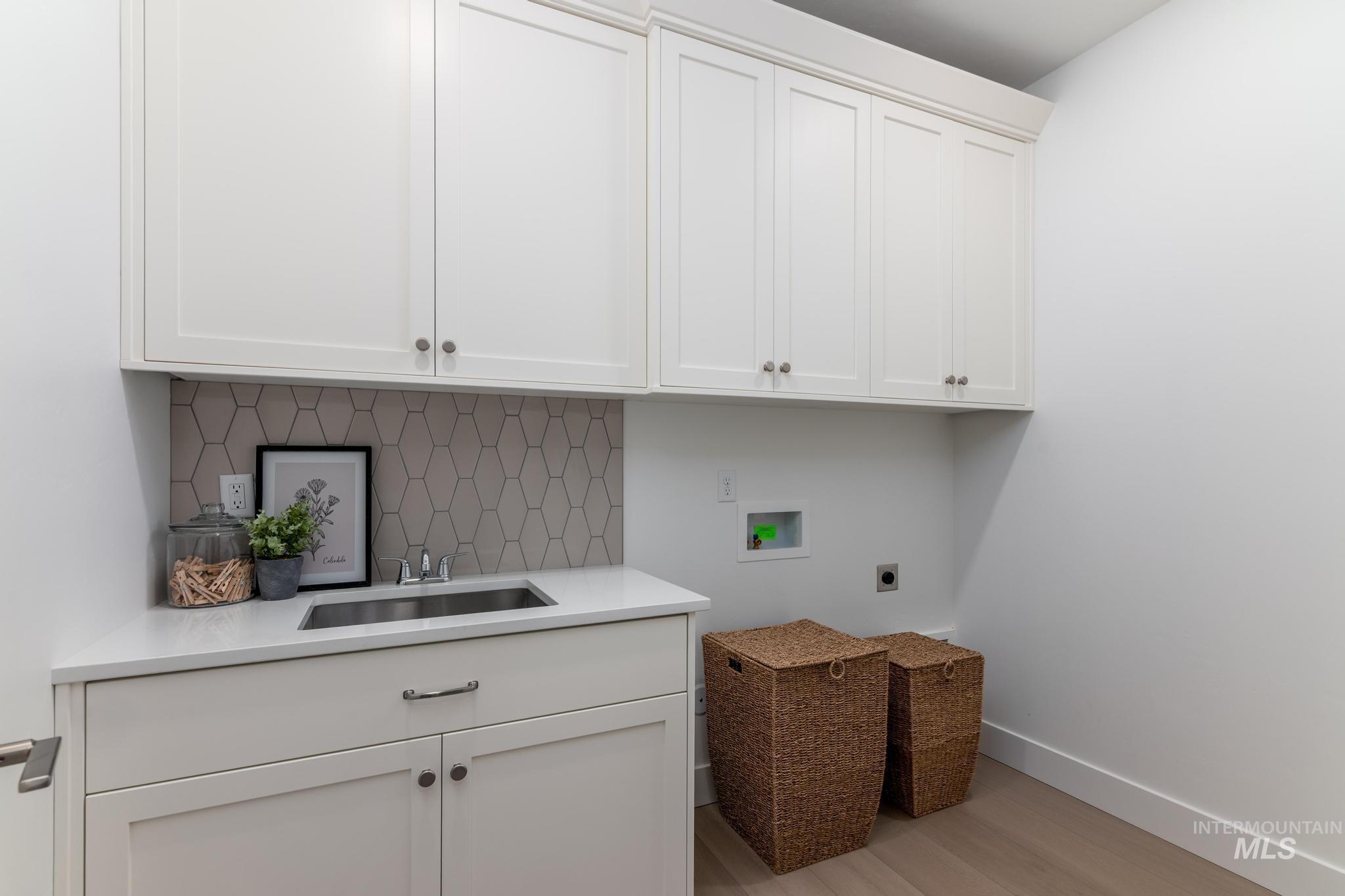 1872 W Arya St Property Photo 22