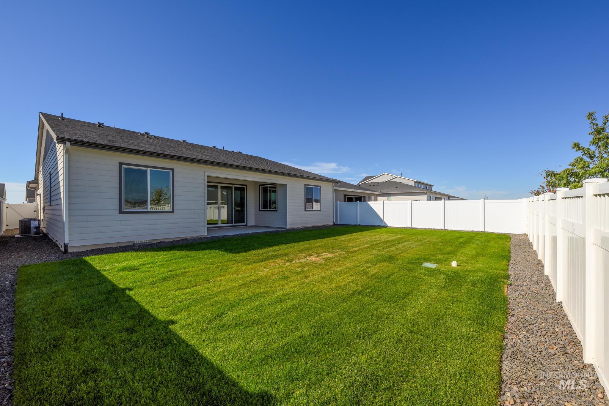 1872 W Arya St Property Photo 23