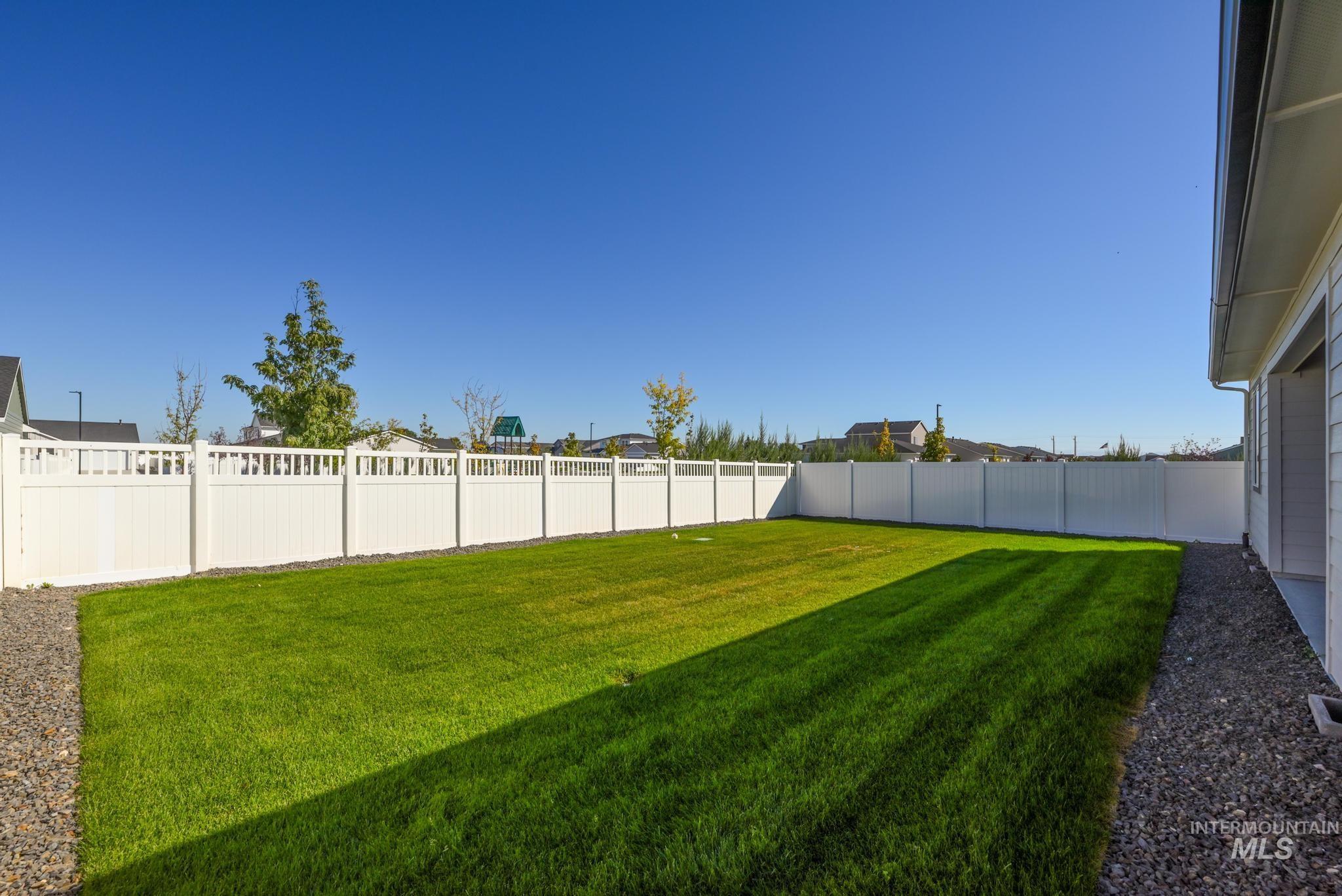 1872 W Arya St Property Photo 26