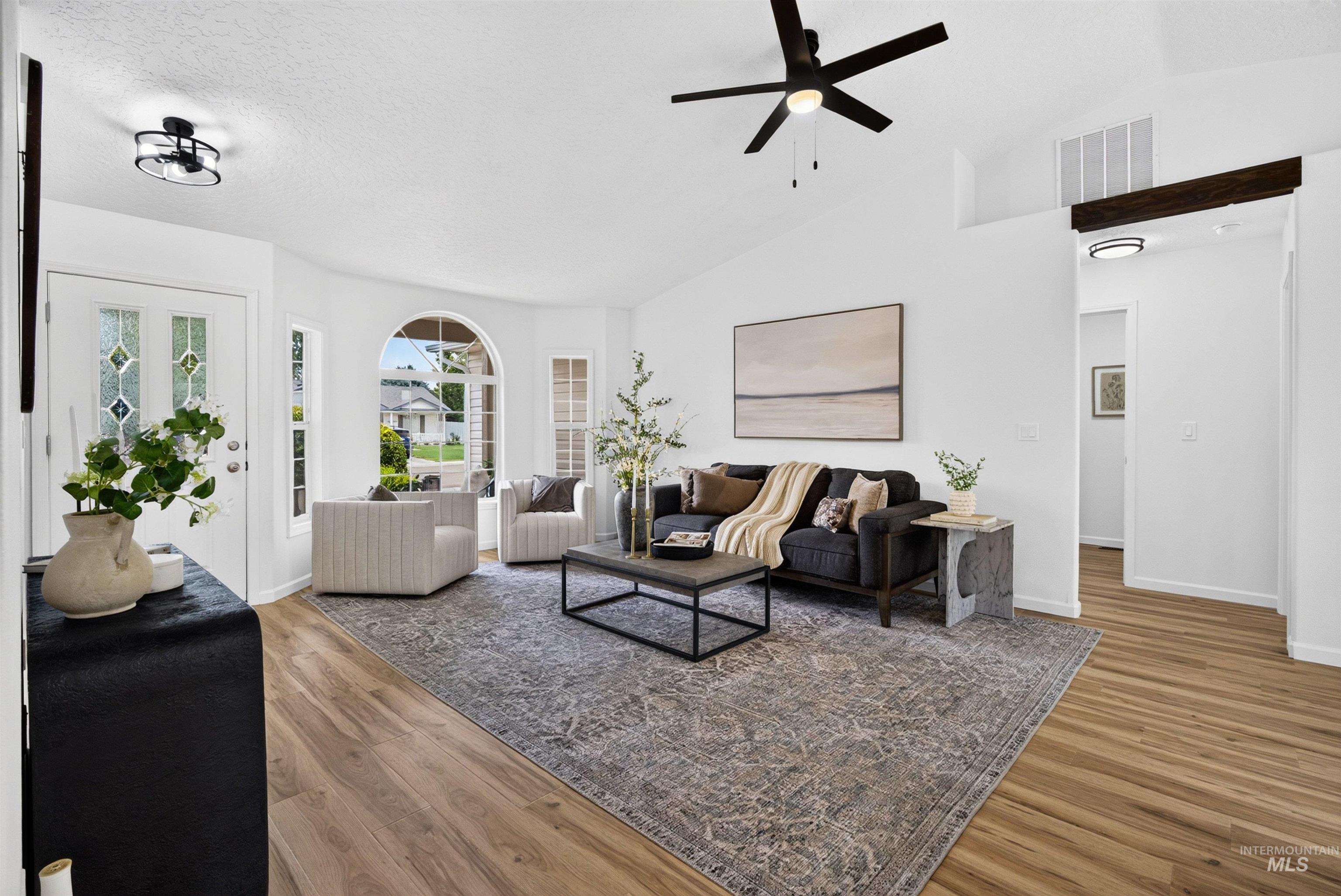 1405 Boundary Street Property Photo 2