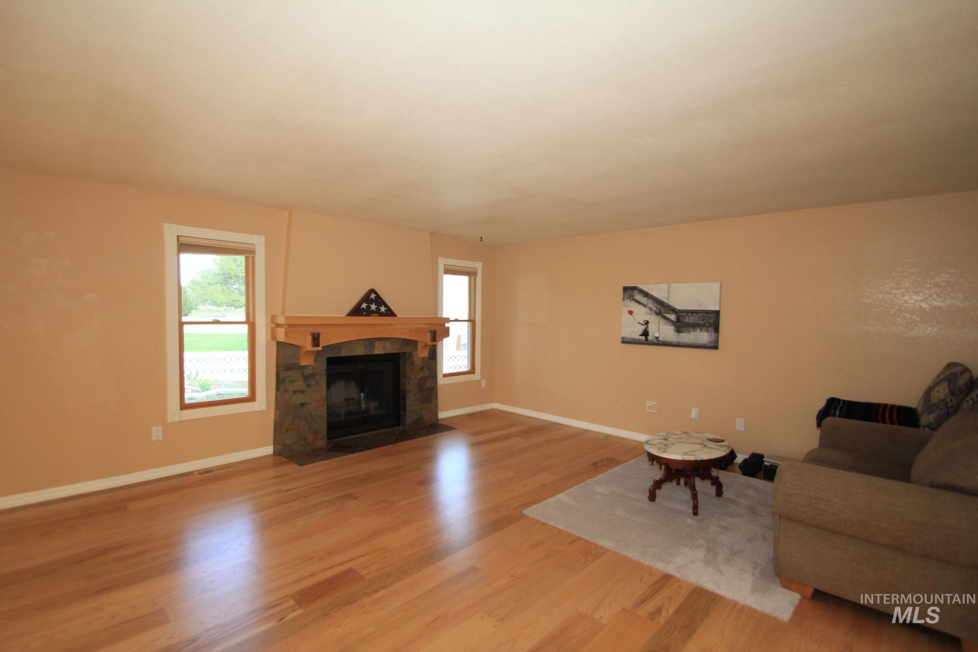 3728 W Sugar Creek Dr. Property Photo 4