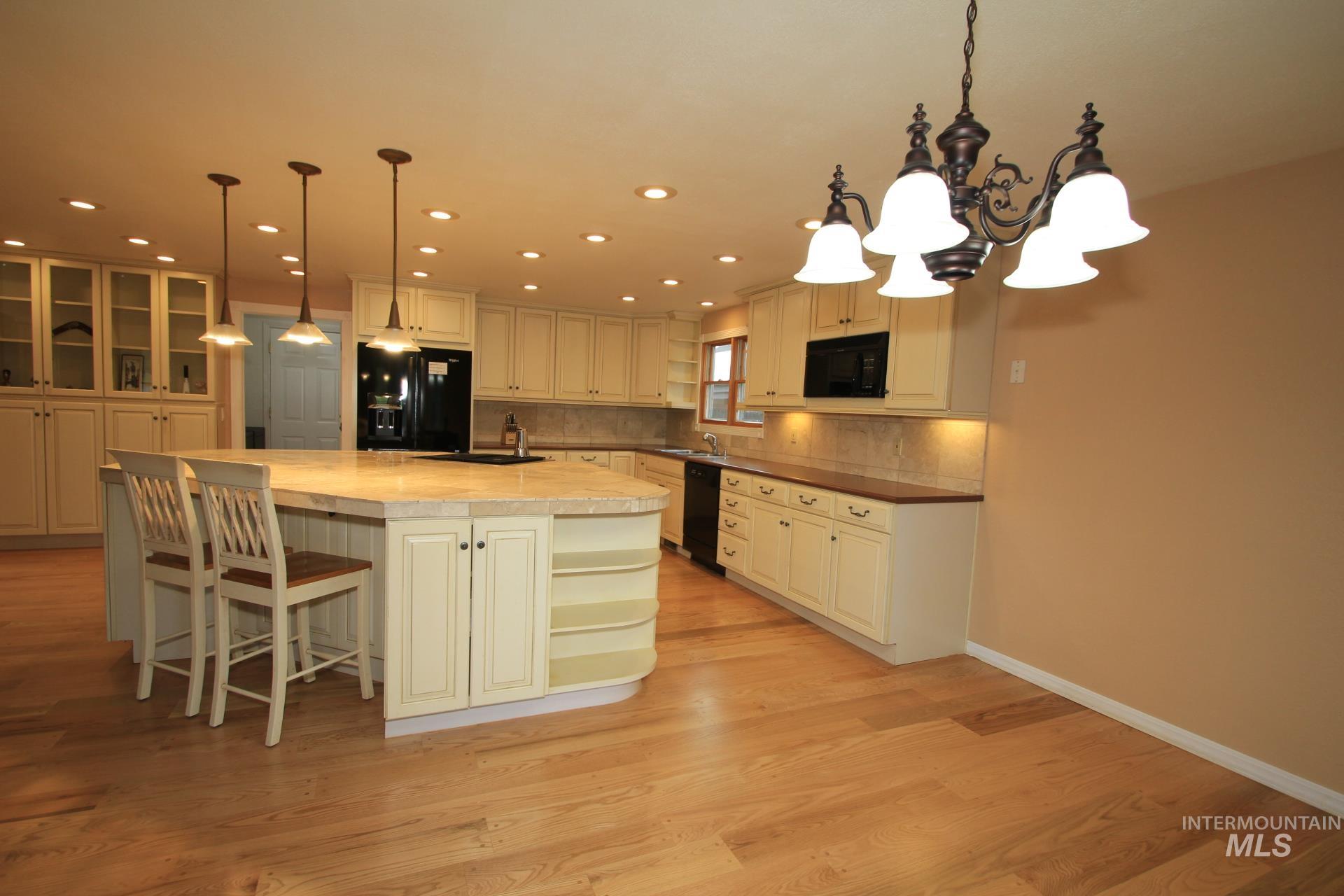 3728 W Sugar Creek Dr. Property Photo 11